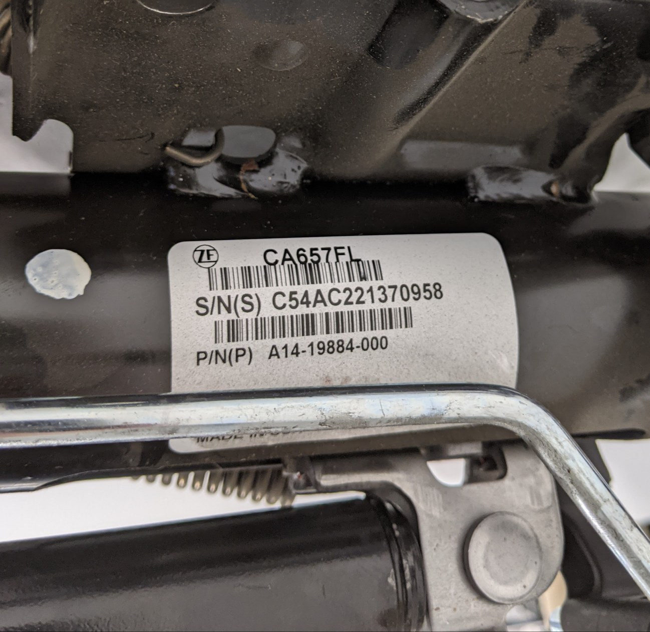 Damaged TRW Adjustable Steering Column - P/N A14-19884-000 (6610905137238)