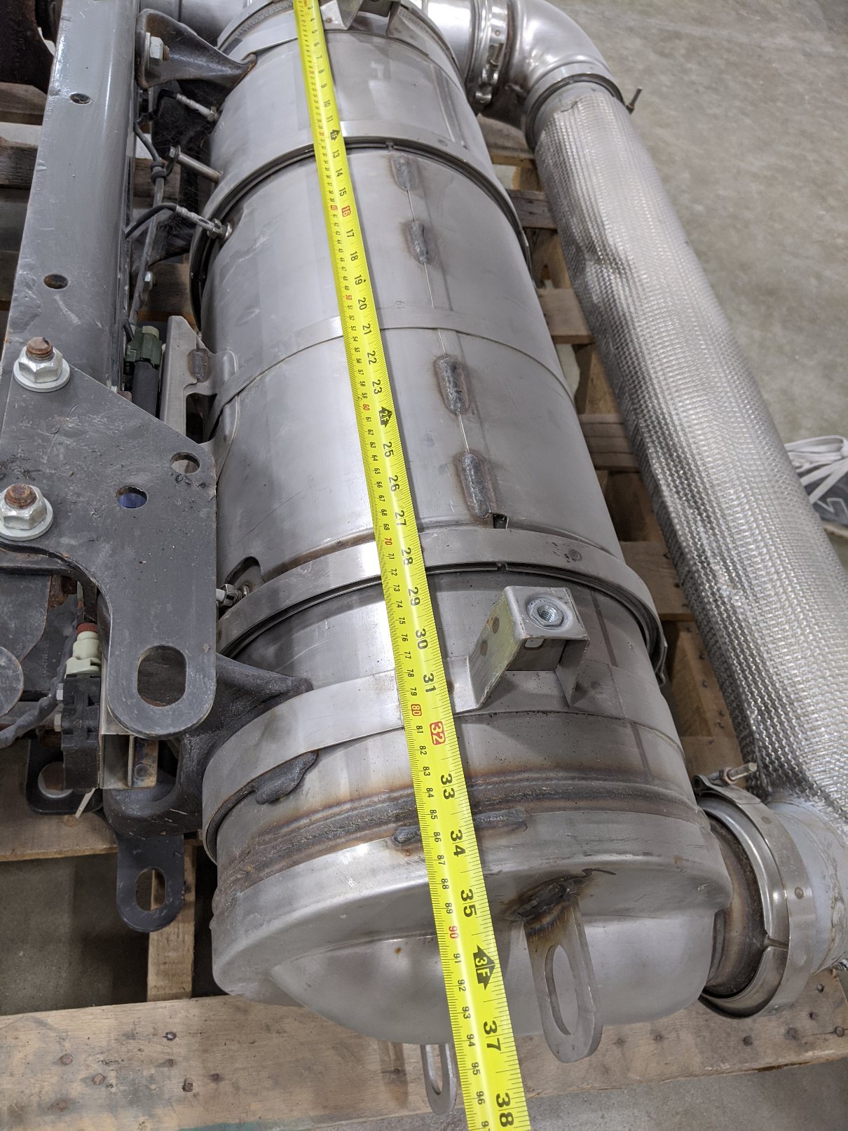 DAMAGED OEM Cummins Aftertreatment ISC,MD Assy. - P/N A04-28389-000 (9544252031292)