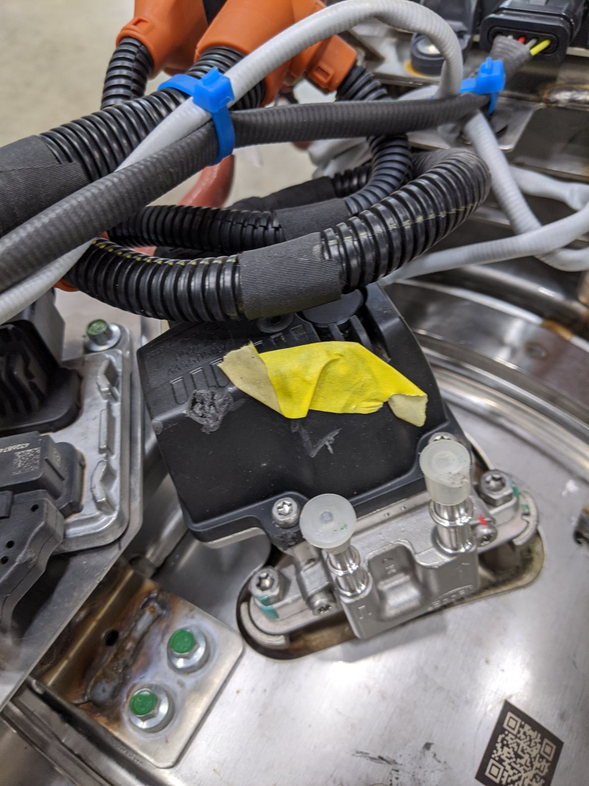 Damaged OEM Cummins Aftertreatment ISB 2017 ASSY P/N CUMA054Z436 (6567668482134)