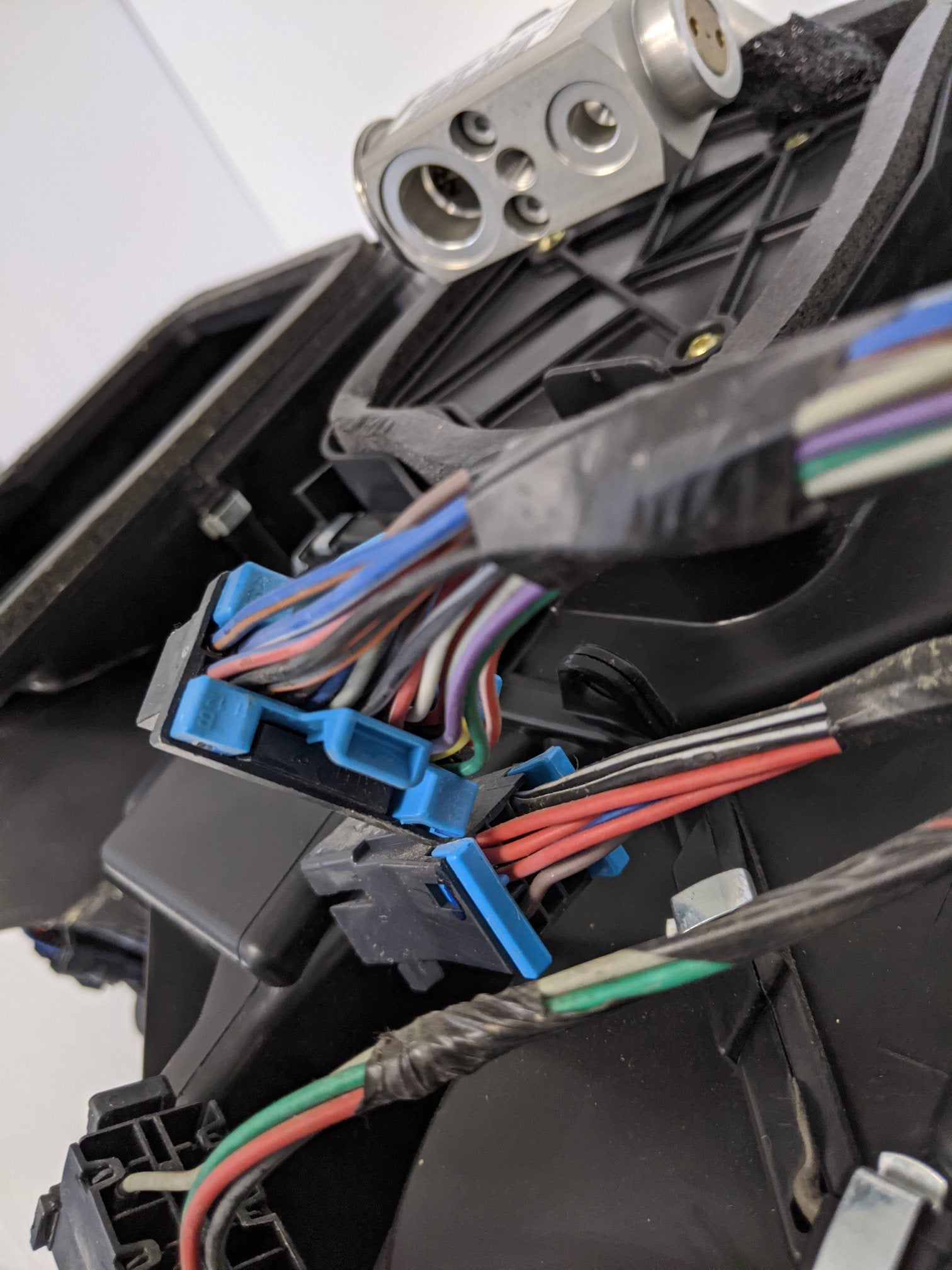 Damaged Freightliner Columbia CDTC MSOS+ Complete Cab HVAC - P/N A22-54706-003 (9618783666492)