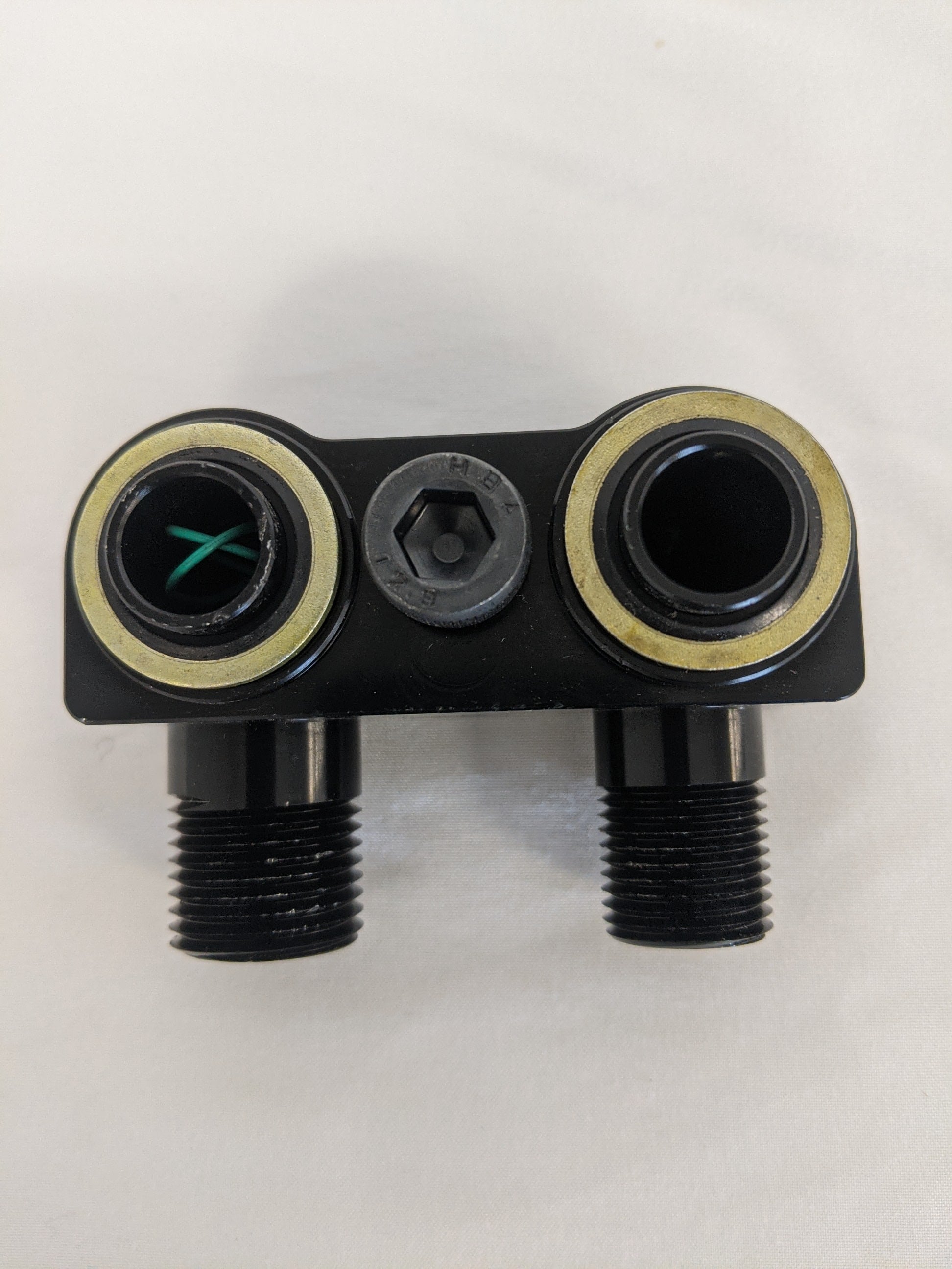 Labwork AC Compressor Black Adapter Fitting - P/N 25192950 (8754481496380)