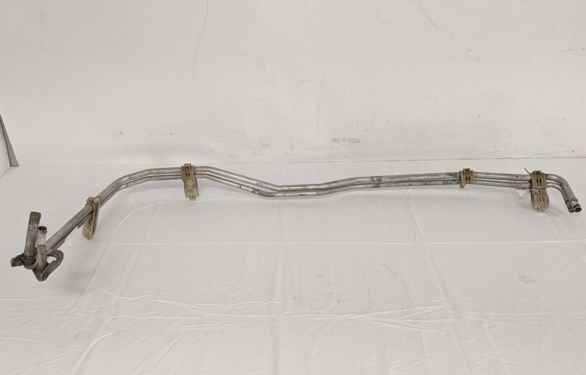 Damaged Freightliner Cascadia P3 Front Aux HVAC Cassette - P/N A22-65030-000 (8320458719548)