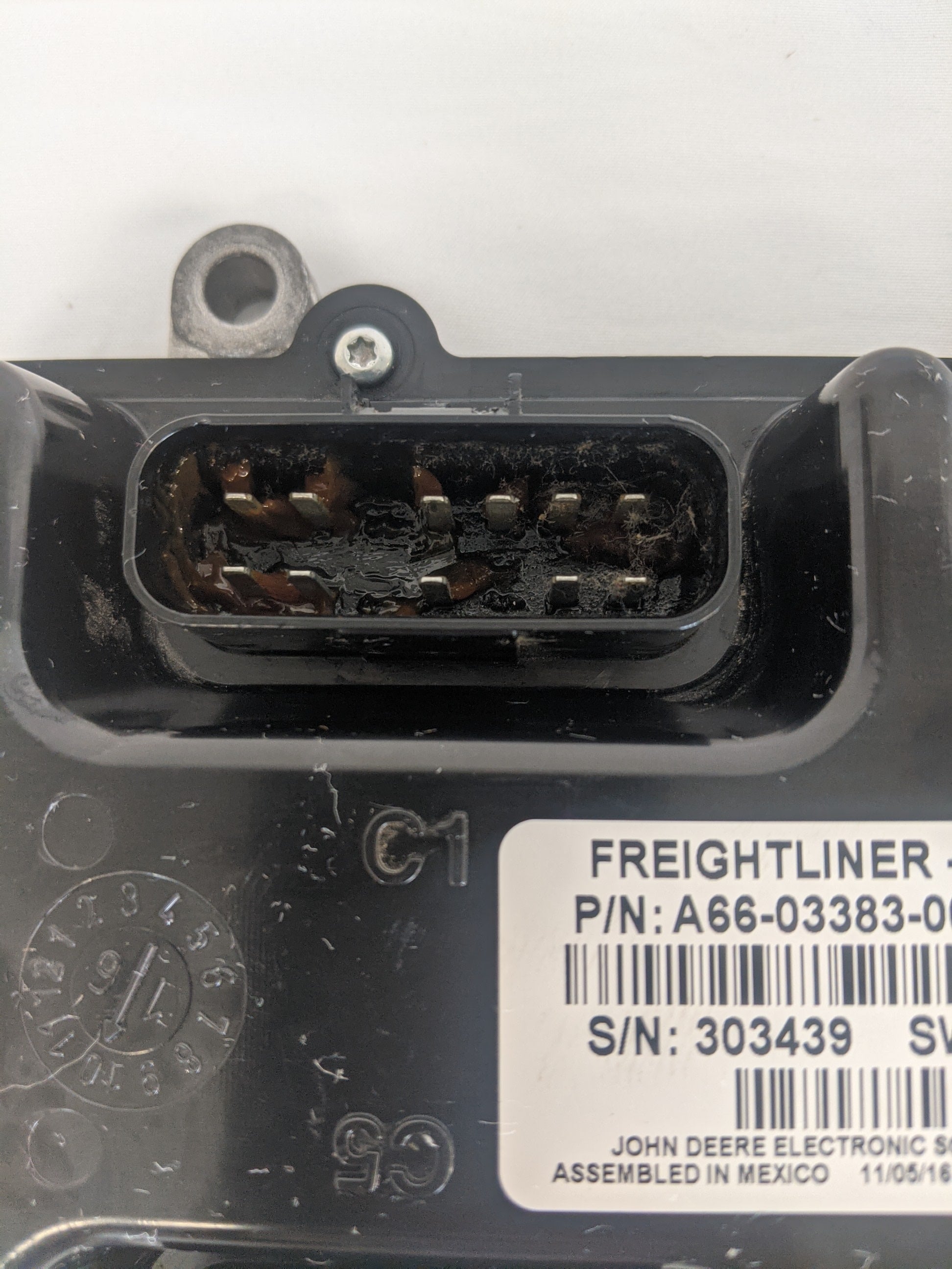 Used John Deere Elec Solutions Freightliner ECM - P/N A66-03383-000 (8340285423932)