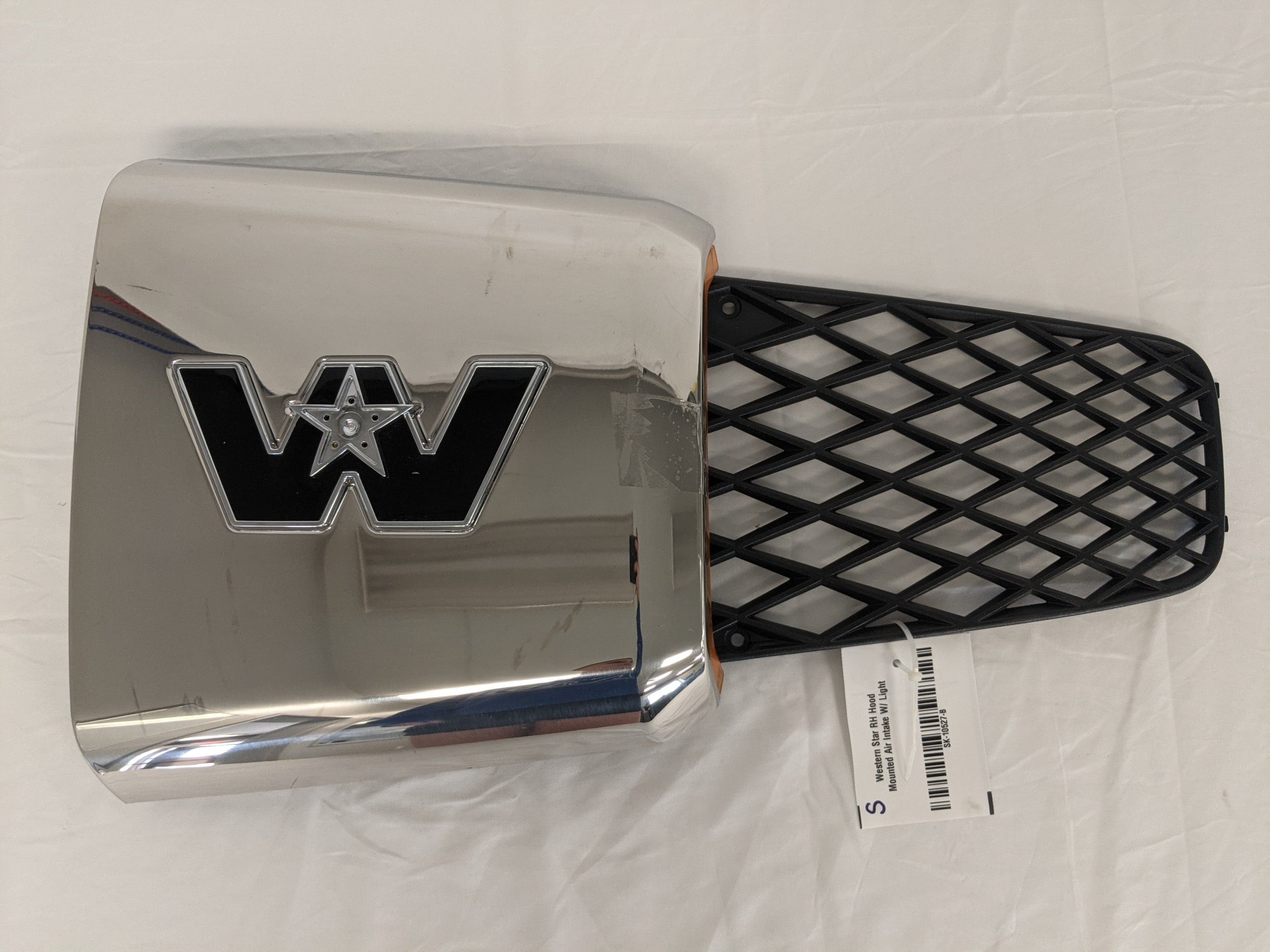 Western Star RH Hood Mounted Air Intake W/ Light - P/N A17-21823-005 (8372808909116)