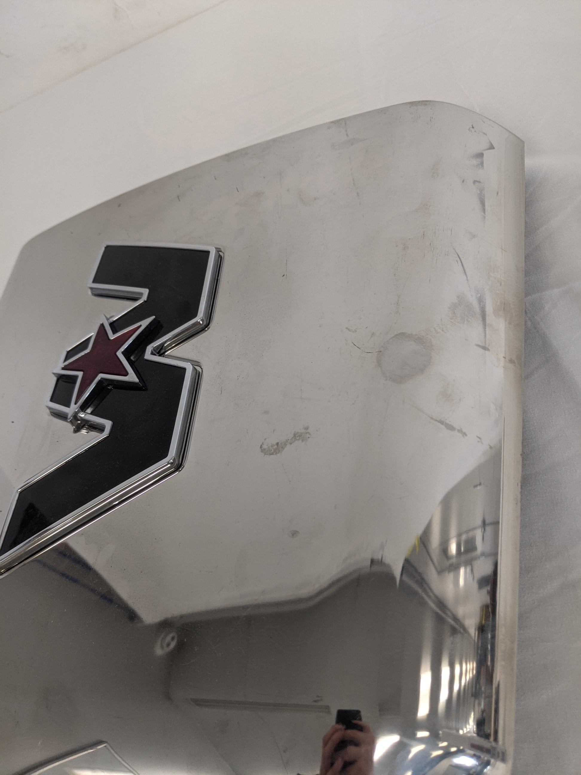 Used Western Star LH Hood Mounted Air Intake Grille - P/N A17-21823-006 (8403383157052)