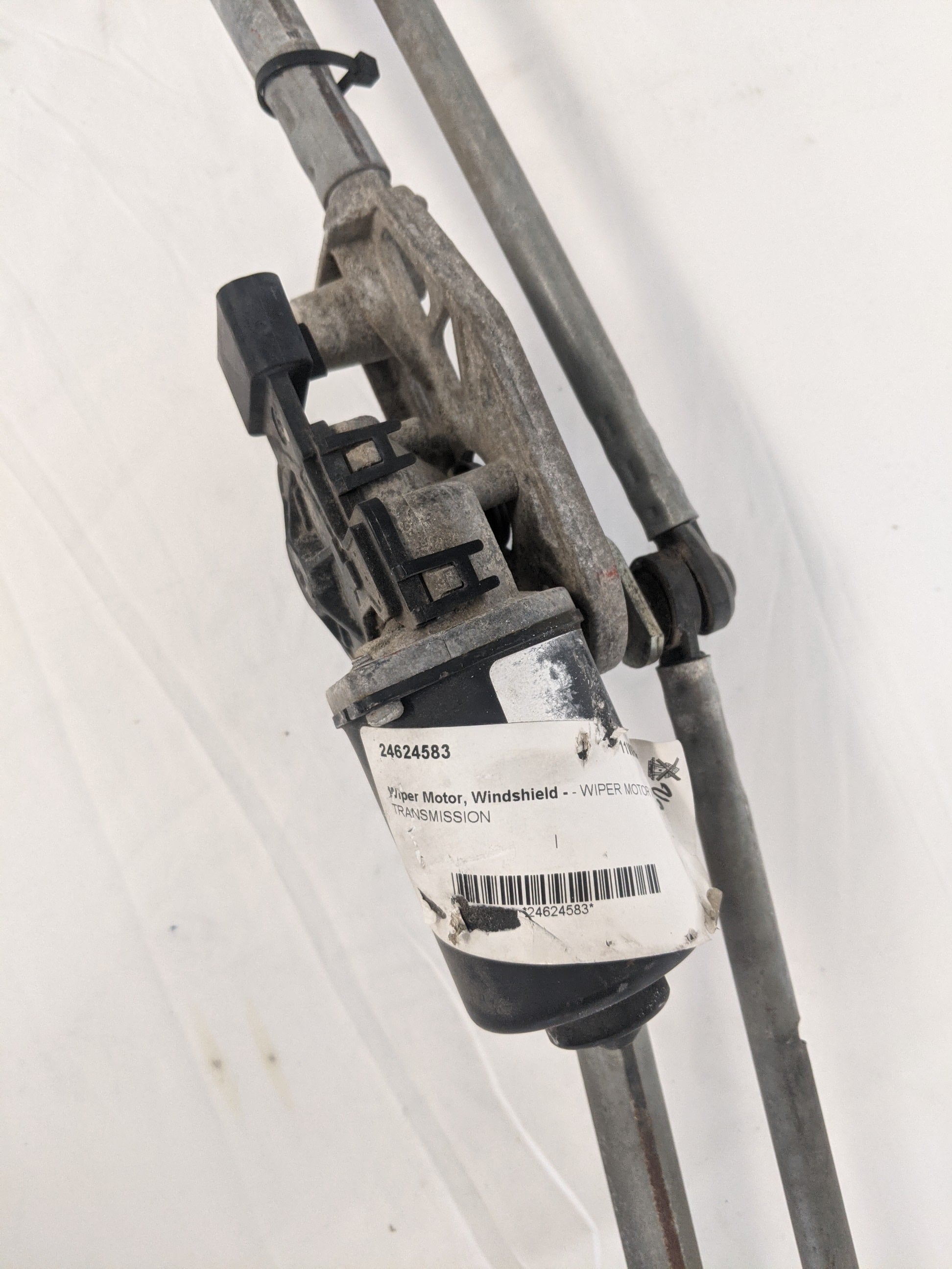 Used Freightliner Windshield Wiper Linkage & Motor Assy - P/N A22-60959-000 (8392554643772)