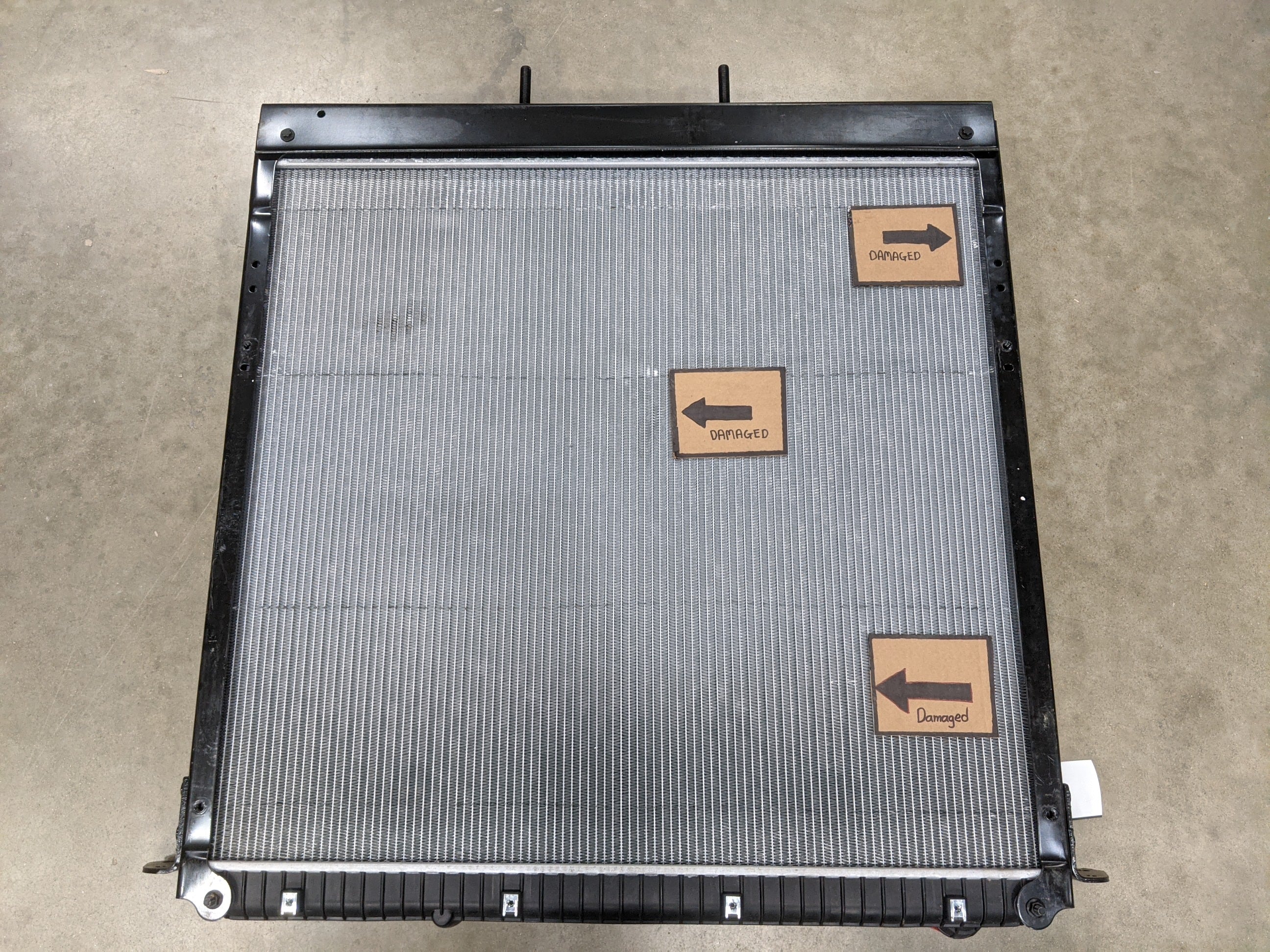 Freightliner Cascadia 38½x35¾" Core & Tank Radiator Assy - P/N MOD 3S0580800002 (8434778702140)