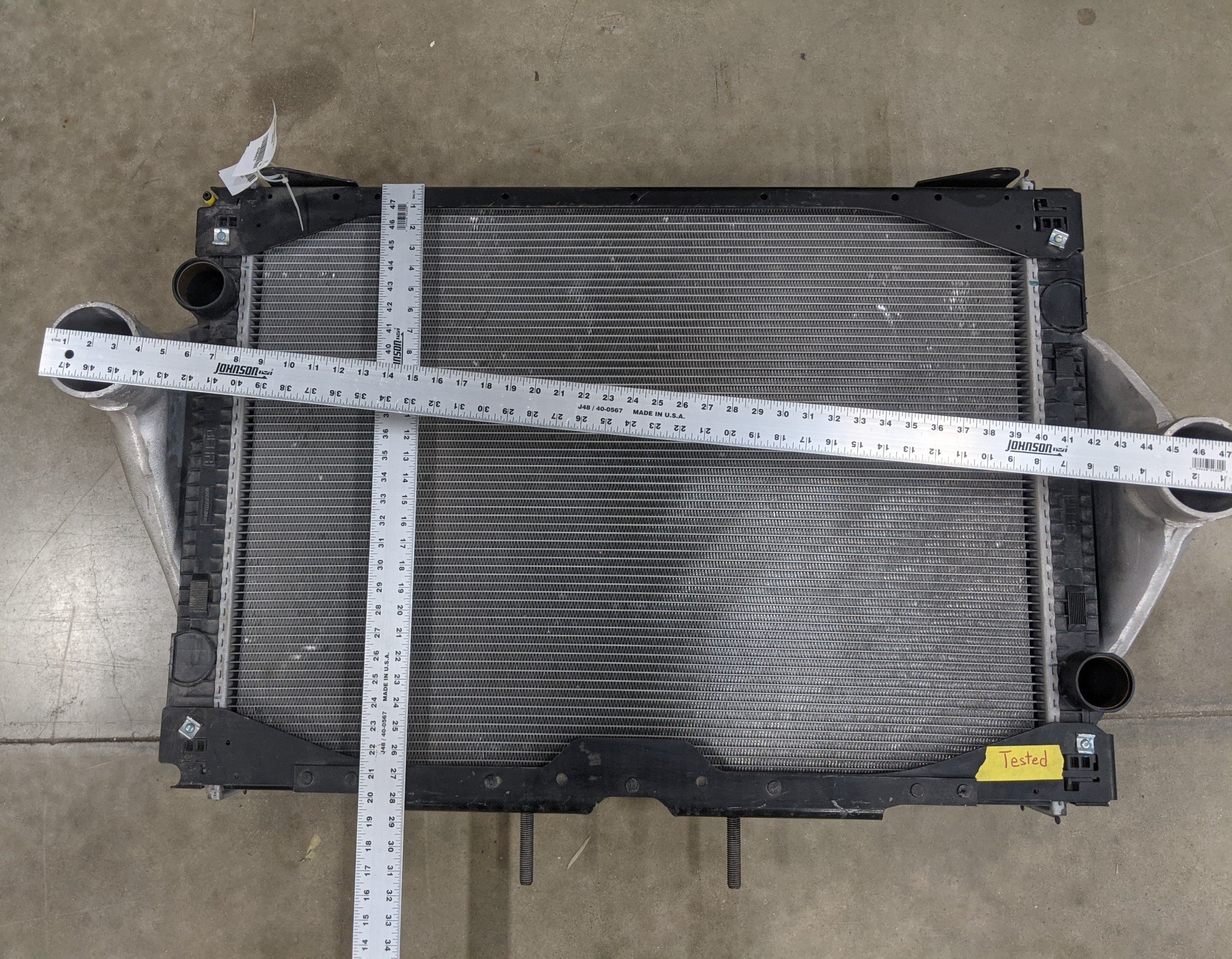Used Freightliner PTO Radiator - R8557001 & CAC - R8572001 - P/N A05-25995-002 (8475833139516)