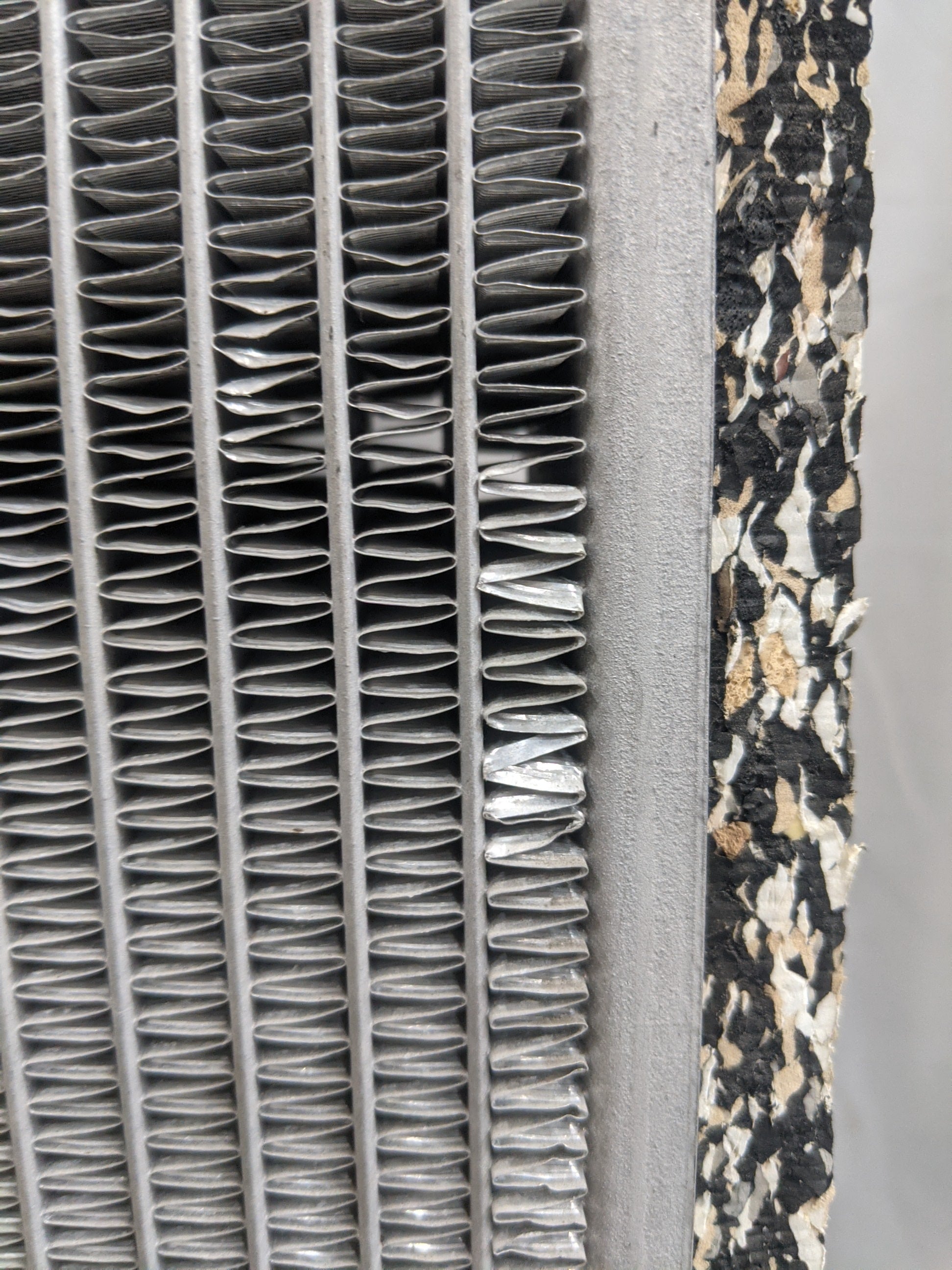 Freightliner 30½ x 35 7/8" Core & Tank Radiator Assembly - P/N B4763002 (8475761082684)