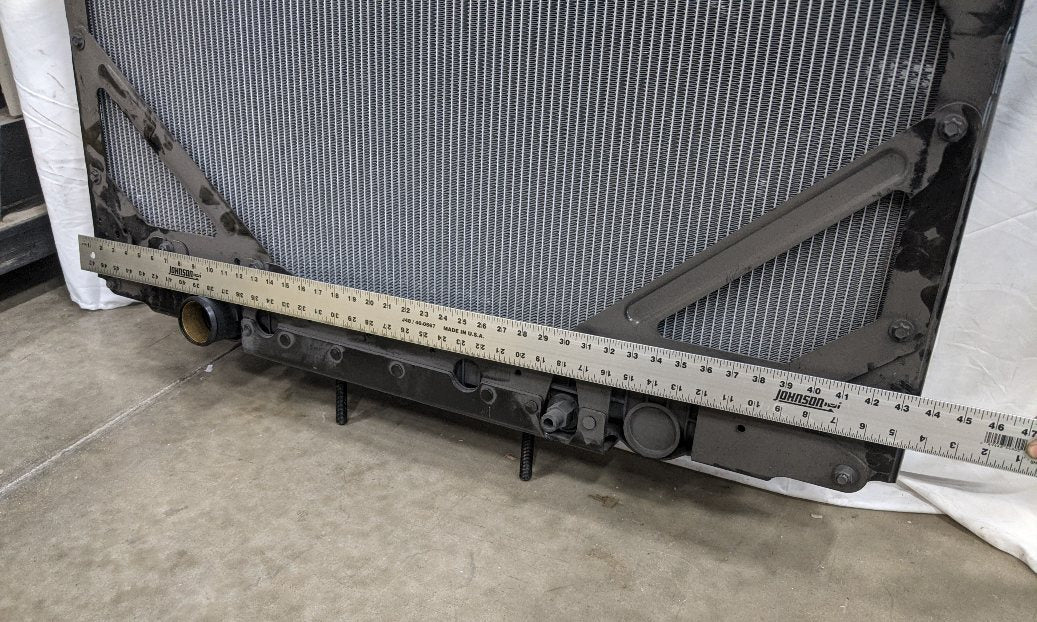 Freightliner / WST 41½" x 40¼" Radiator Assembly - P/N 3S0583640001 (8572769304892)
