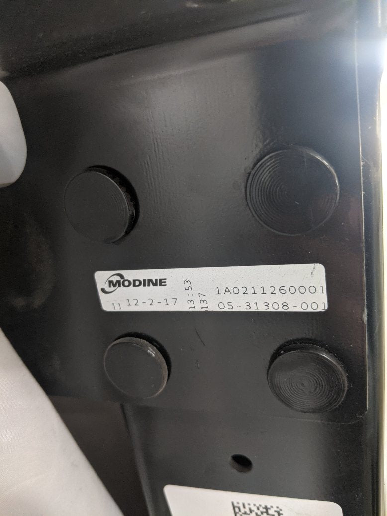 Freightliner / WST 41½" x 40¼" Radiator Assembly - P/N 3S0583640001 (8572769304892)