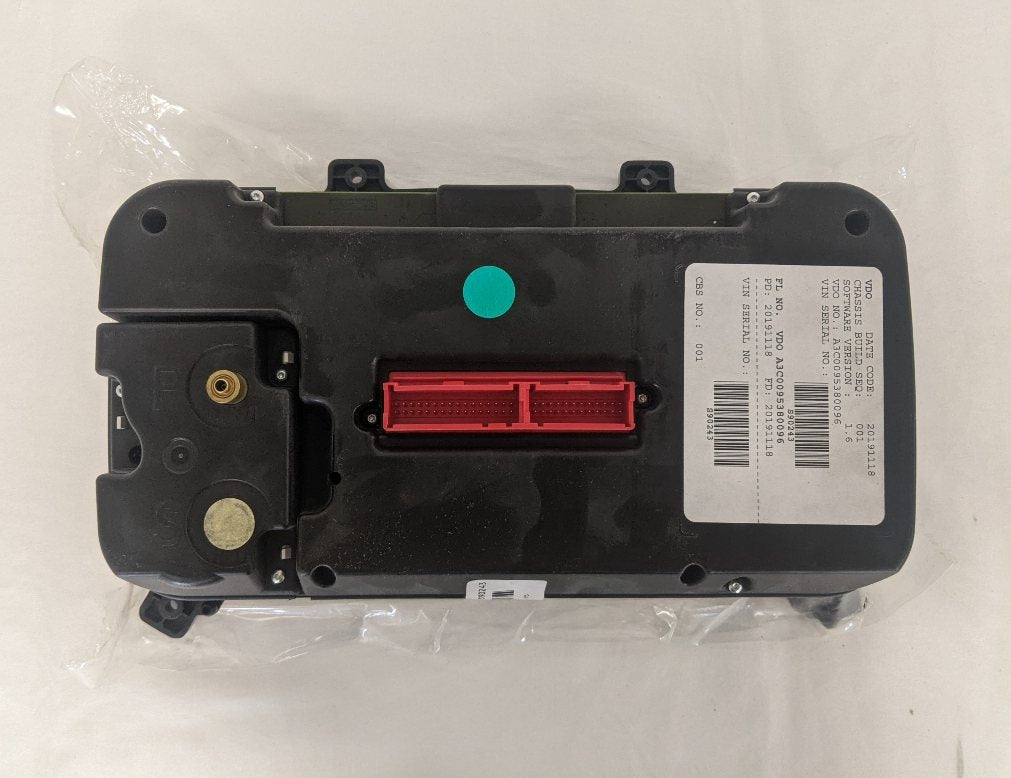Freightliner Km/hr ICU3S Speedometer & Tach Cluster - P/N VDO A3C0095380096 (8509189030204)