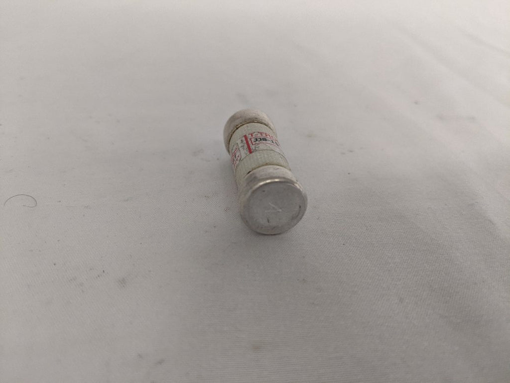 thumbnail interactive-video image 1 of Bussmann T-Tron JJS 150 Amp Fuse - Class T, 600V (Used) 1 of 2