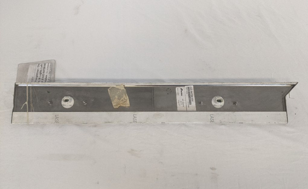 Freightliner/Dieter's Under Door Trim Panel W/Lights LH A22-64708-000 (3966807736406)