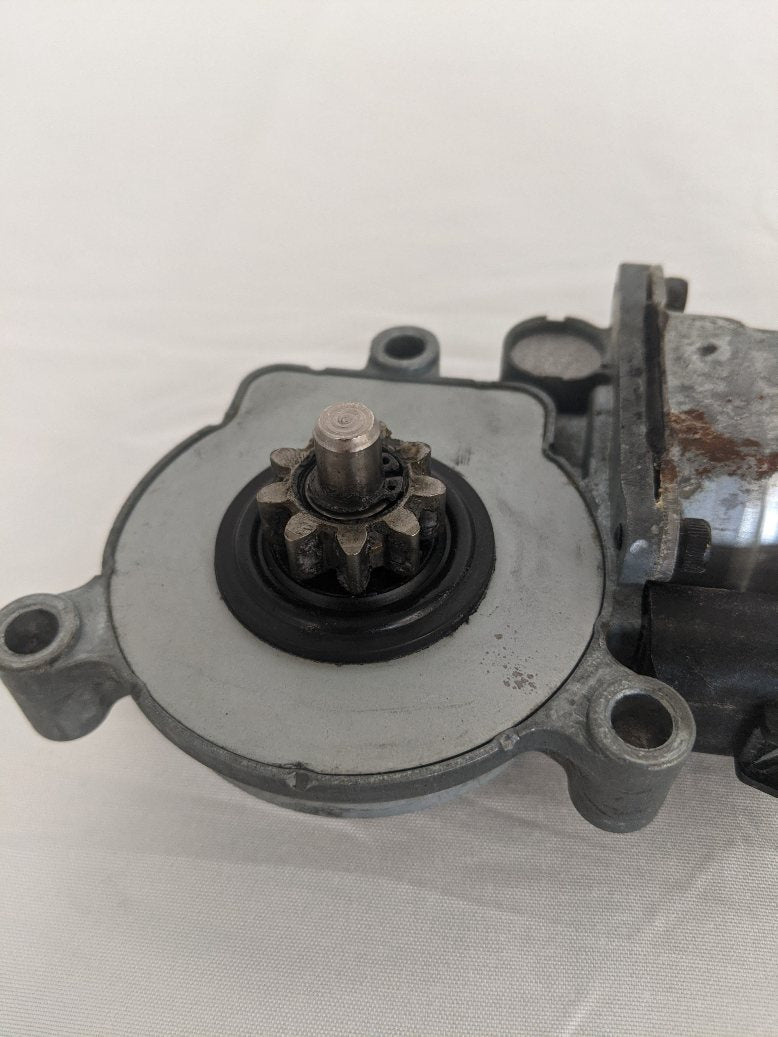 Freightliner LH Electric Window Reg. Motor & Trans. - P/N 16915413 (3939506454614)