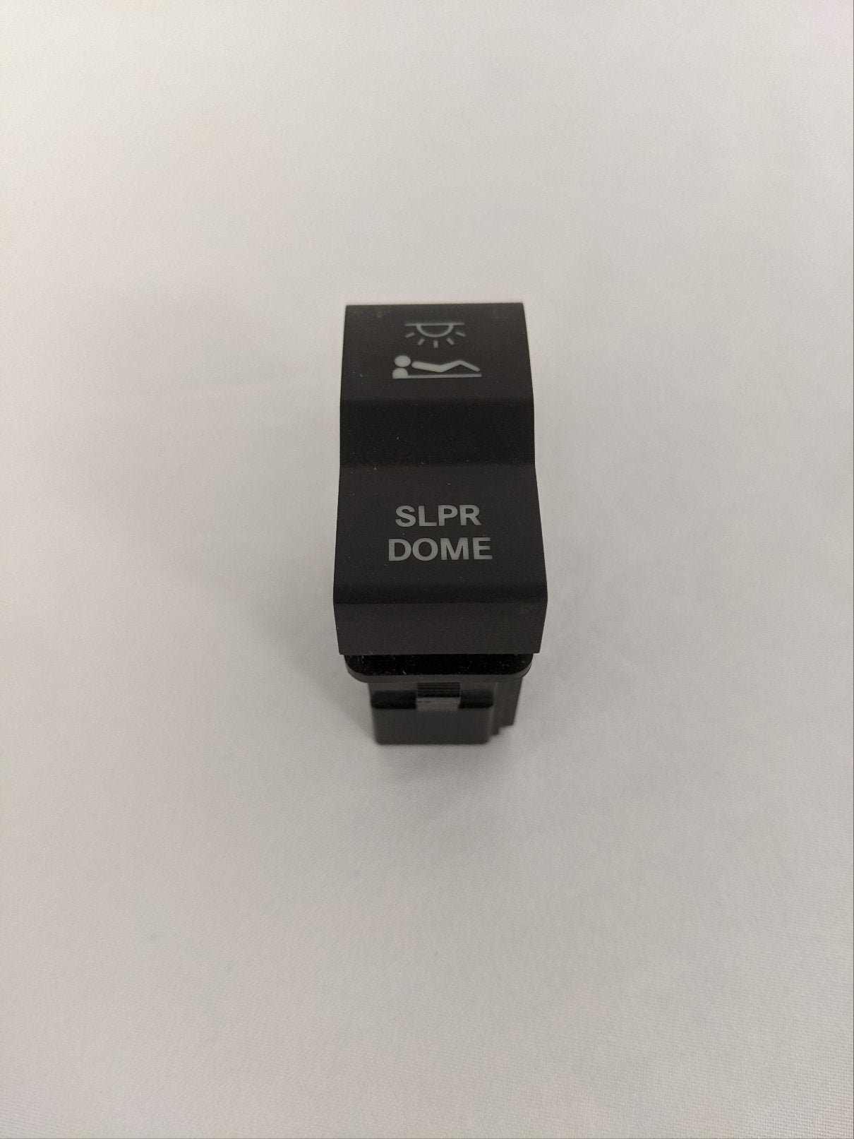 Freightliner Sleeper Dome Dash Switch - P/N A06-90128-057 (6574030061654)