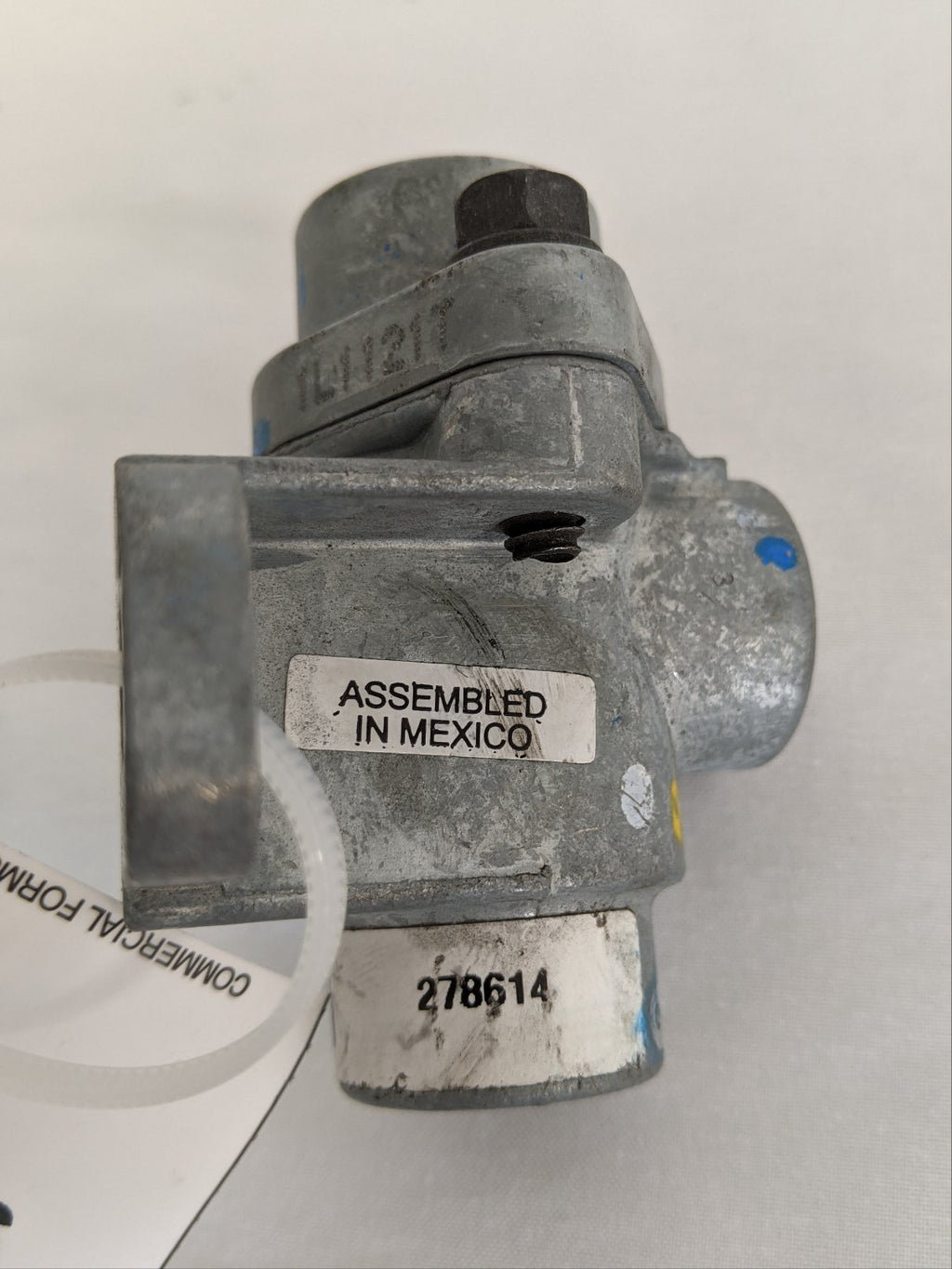 Bendix Air Brake Double Check or Transfer Valve - P/N: 278614