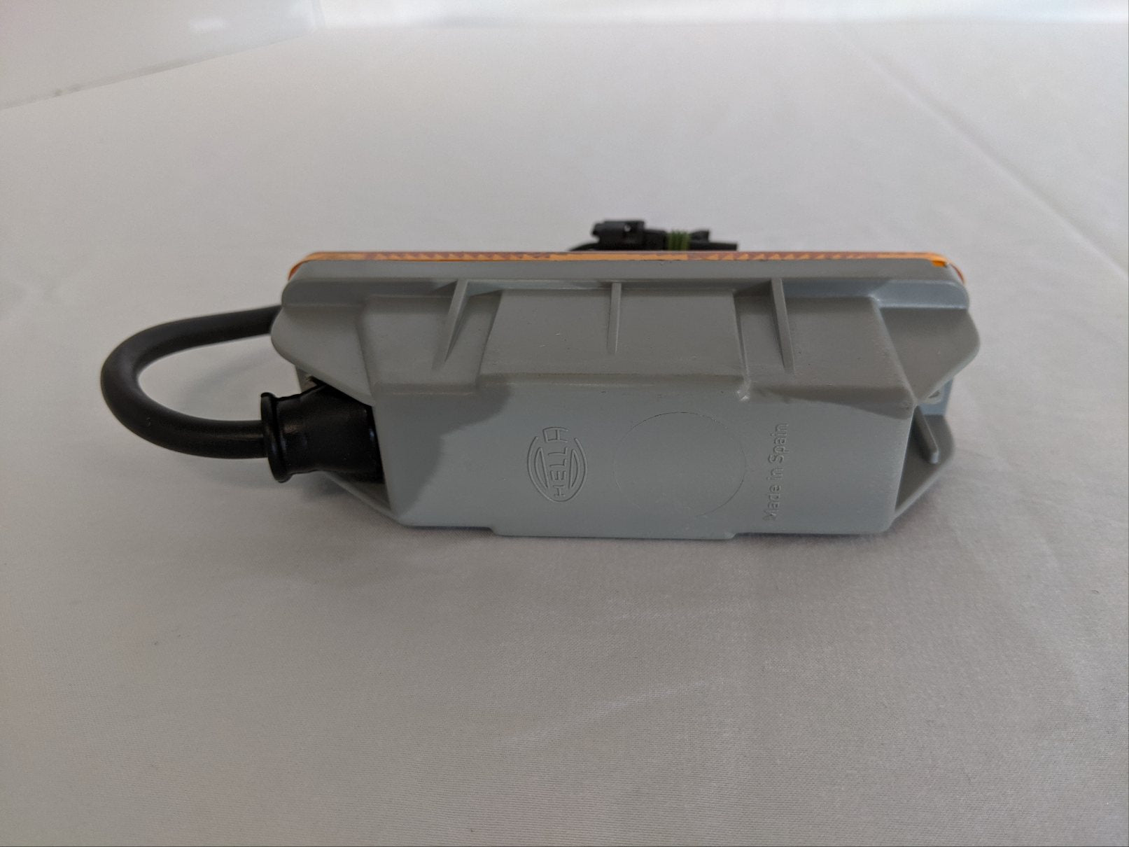 Hella Volkswagen Front RH Golf Turn Signal - P/N 32710R6 / P23939007 (8823567647036)