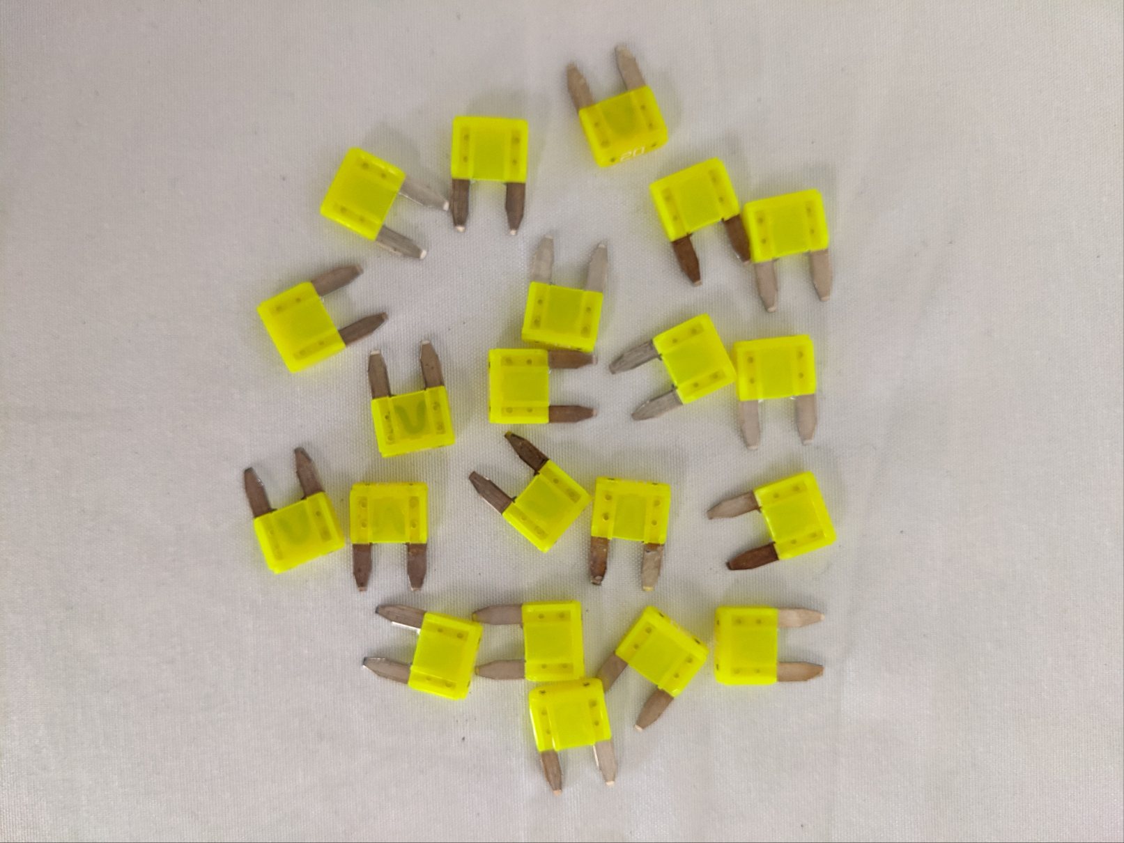 *Lot Of 21* 20 AMP Mini Electrical Cartridge Fuse - P/N 23-12537-020 (9232526311740)