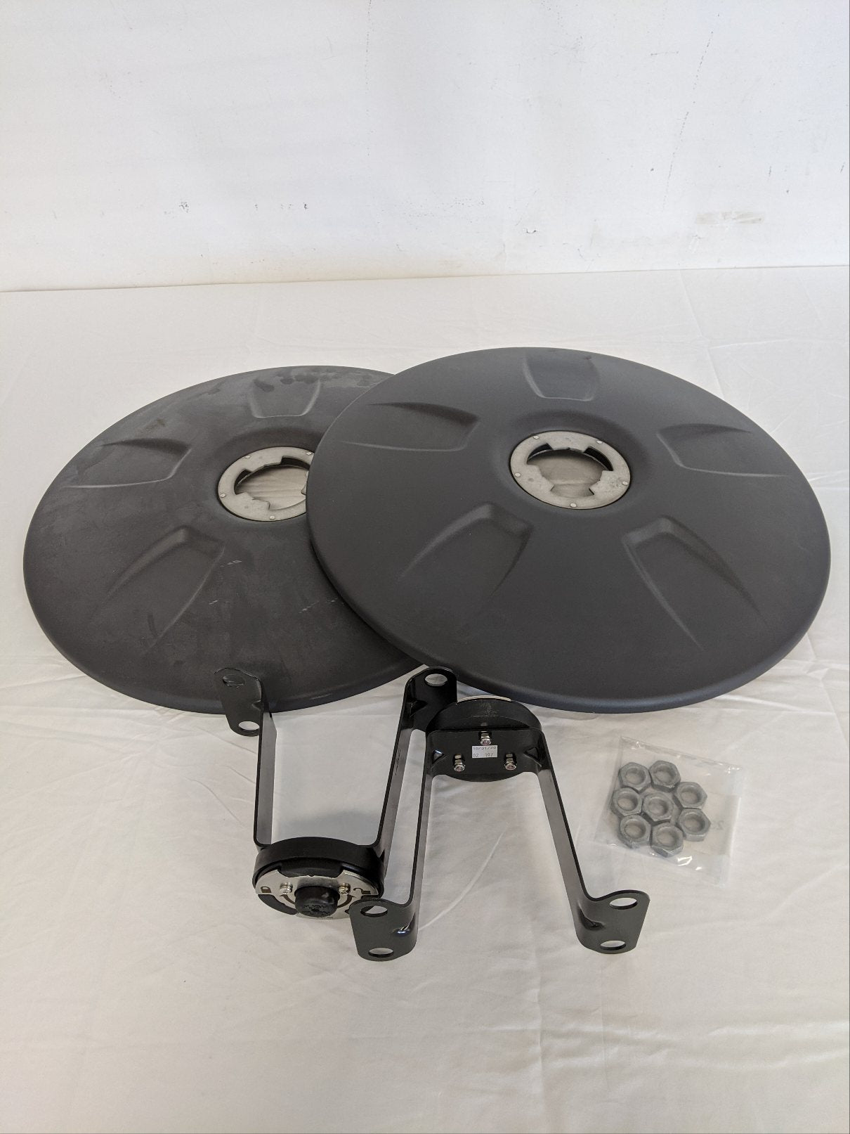 Freightliner Short Dual Wheel Cover Kit - P/N A22-74255-036 (8890992591164)