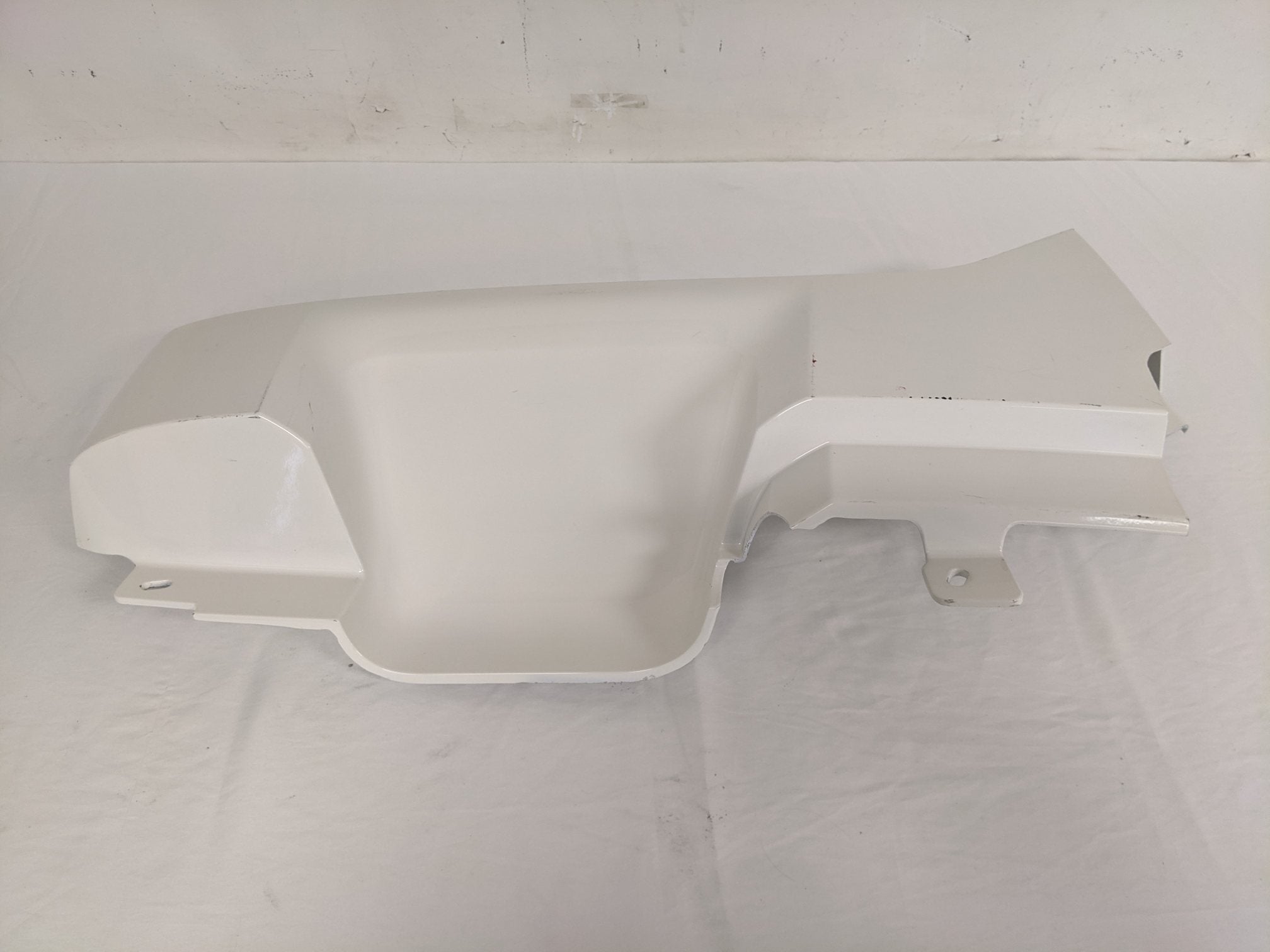 Damaged Western Star 47X SFA LH Side Cowl Panel - P/N 18-72418-006 (8973080854844)