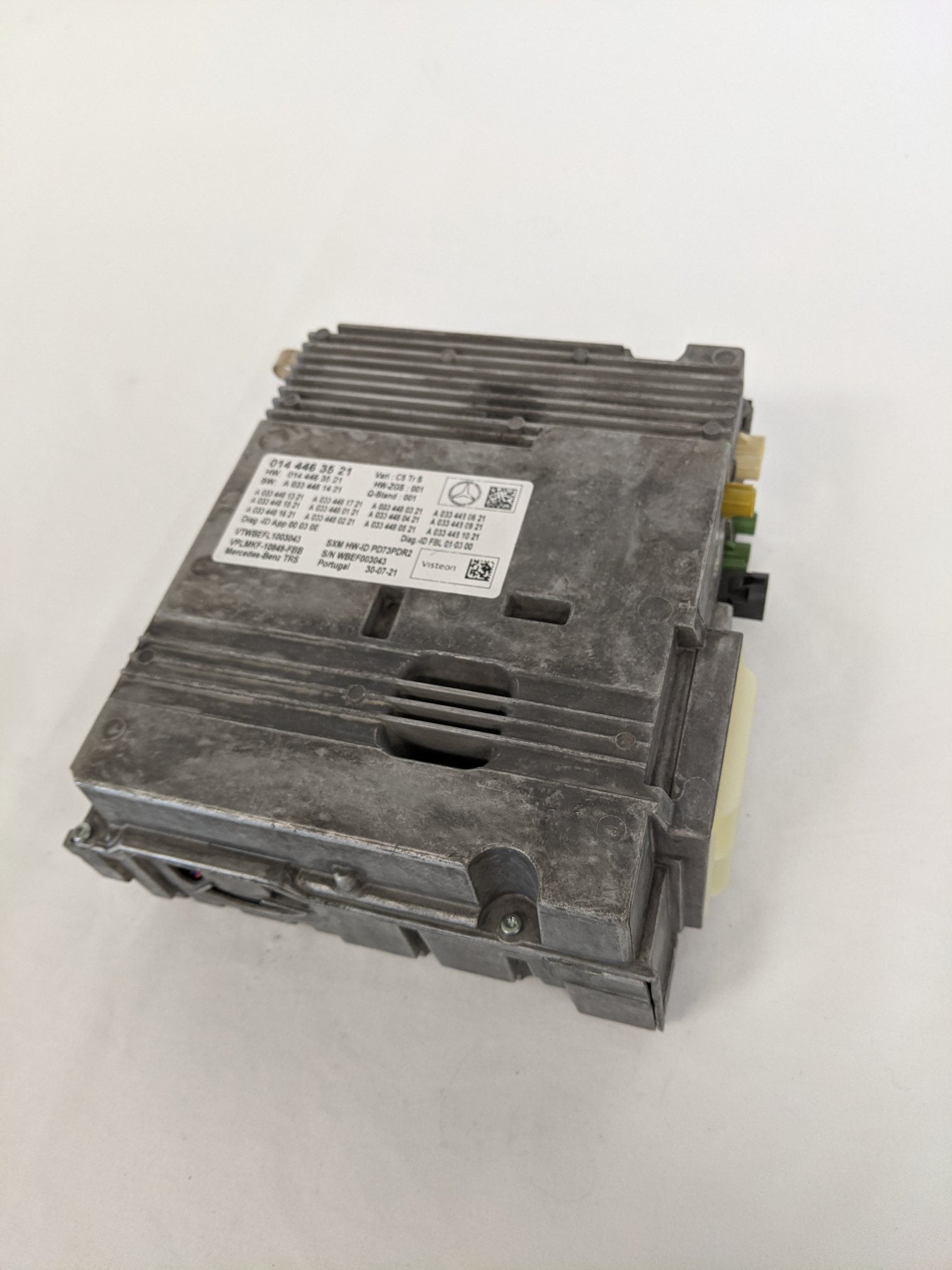 Mercedes Connect Flat Panel Electronic Control Unit - P/N A 014 446 35 21 (8975908340028)