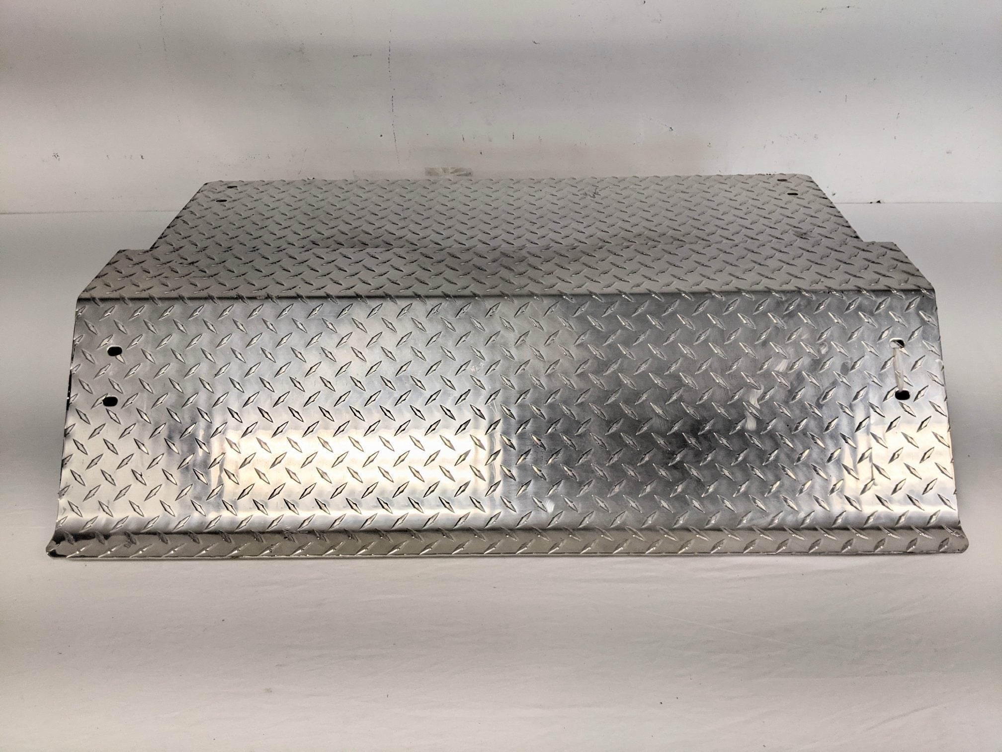 Used Freightliner Front Center Bumper Screen Assembly - 21