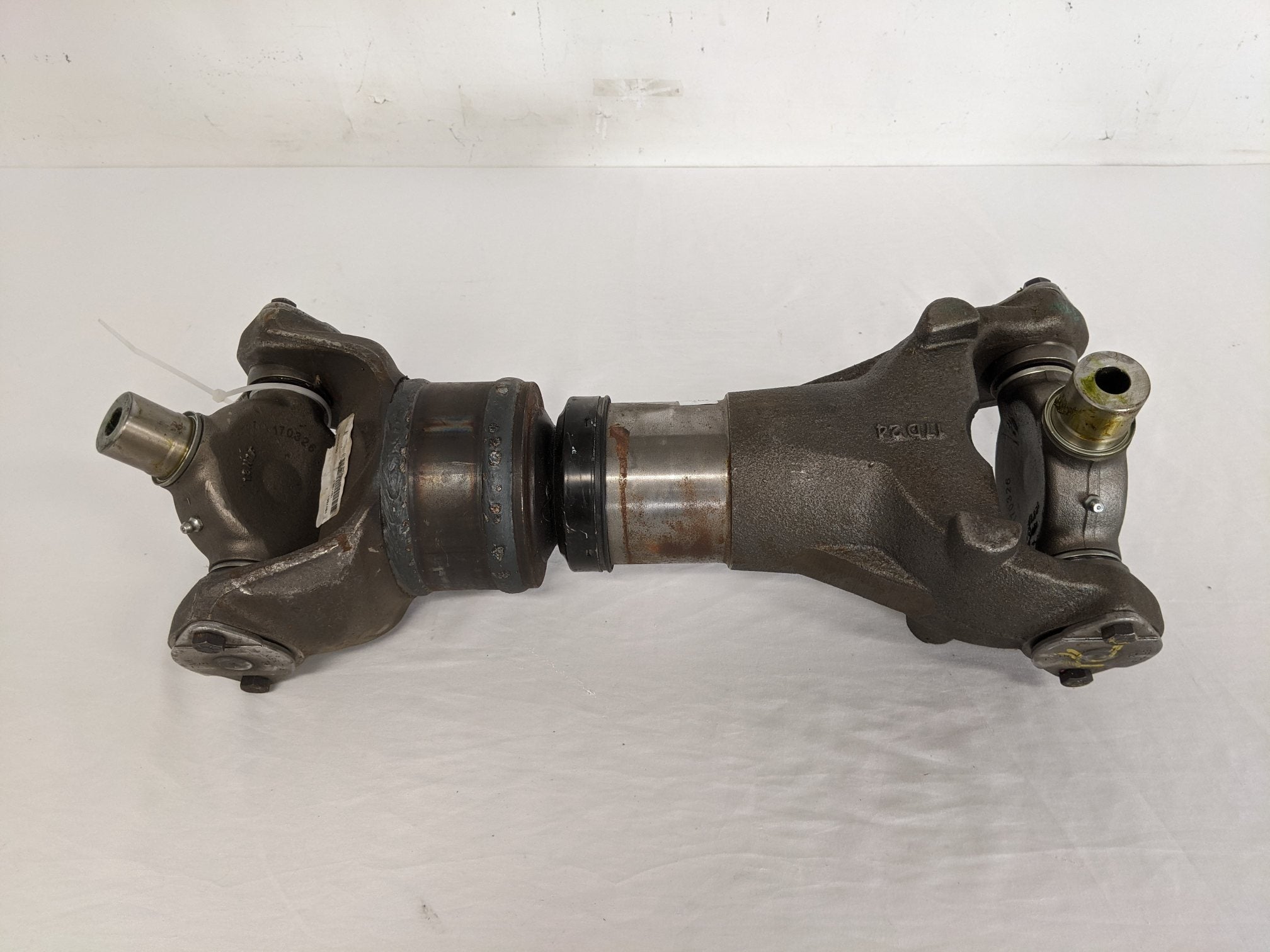 Freightliner Behind Main Transmission Driveline Assembly - P/N 18XNS071B021 (9099950850364)