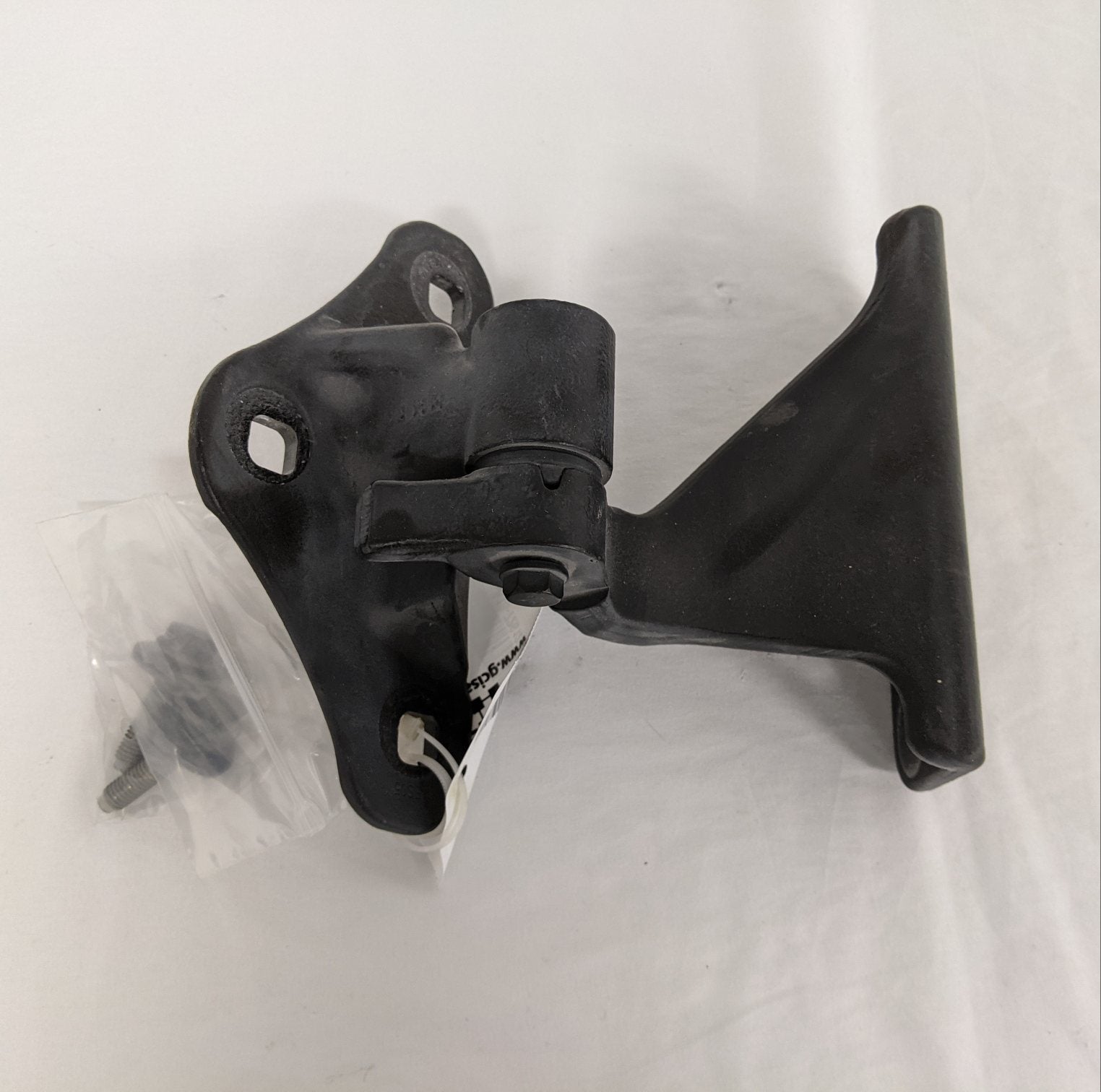 Used Western Star 47X / 49X RH Lower Door Hinge - P/N A18-72612-001 (9099933221180)