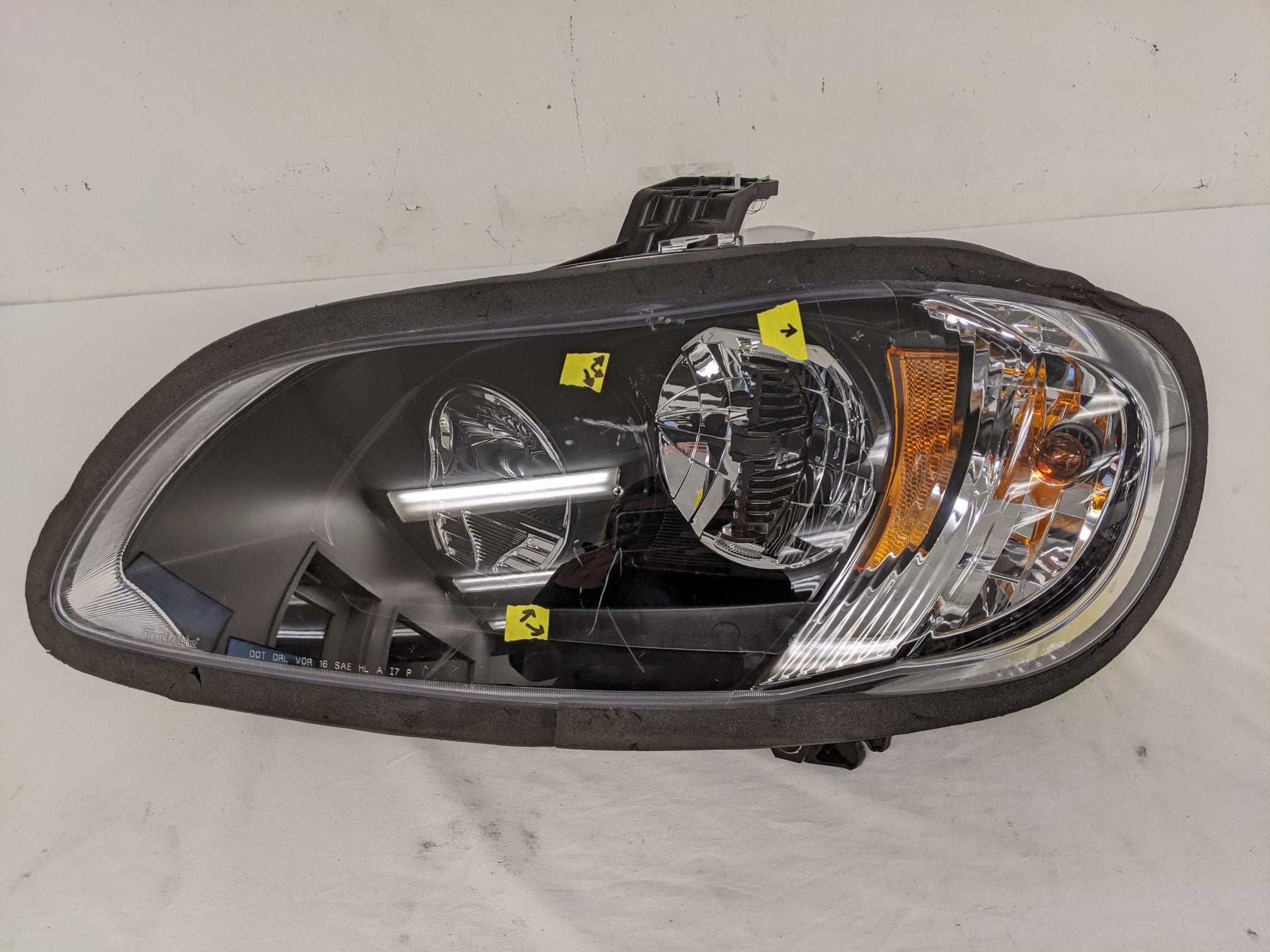 Used Freightliner M2 LH LED Headlamp - P/N A66-05475-002 (6602107486294)