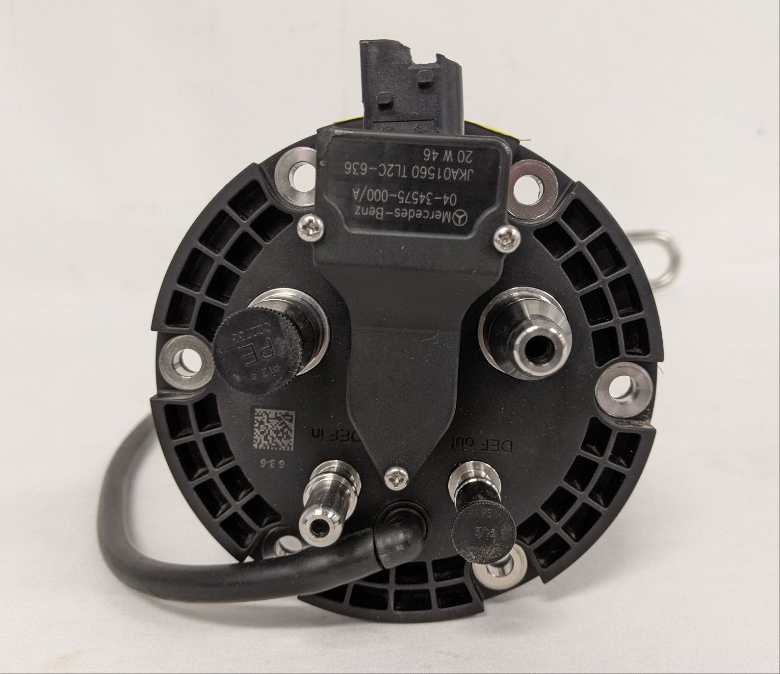 *Damaged Plug* Mercedes Benz 25" Dia. 6 Bolt DEF Header - P/N 04-34575-000 (9172614512956)