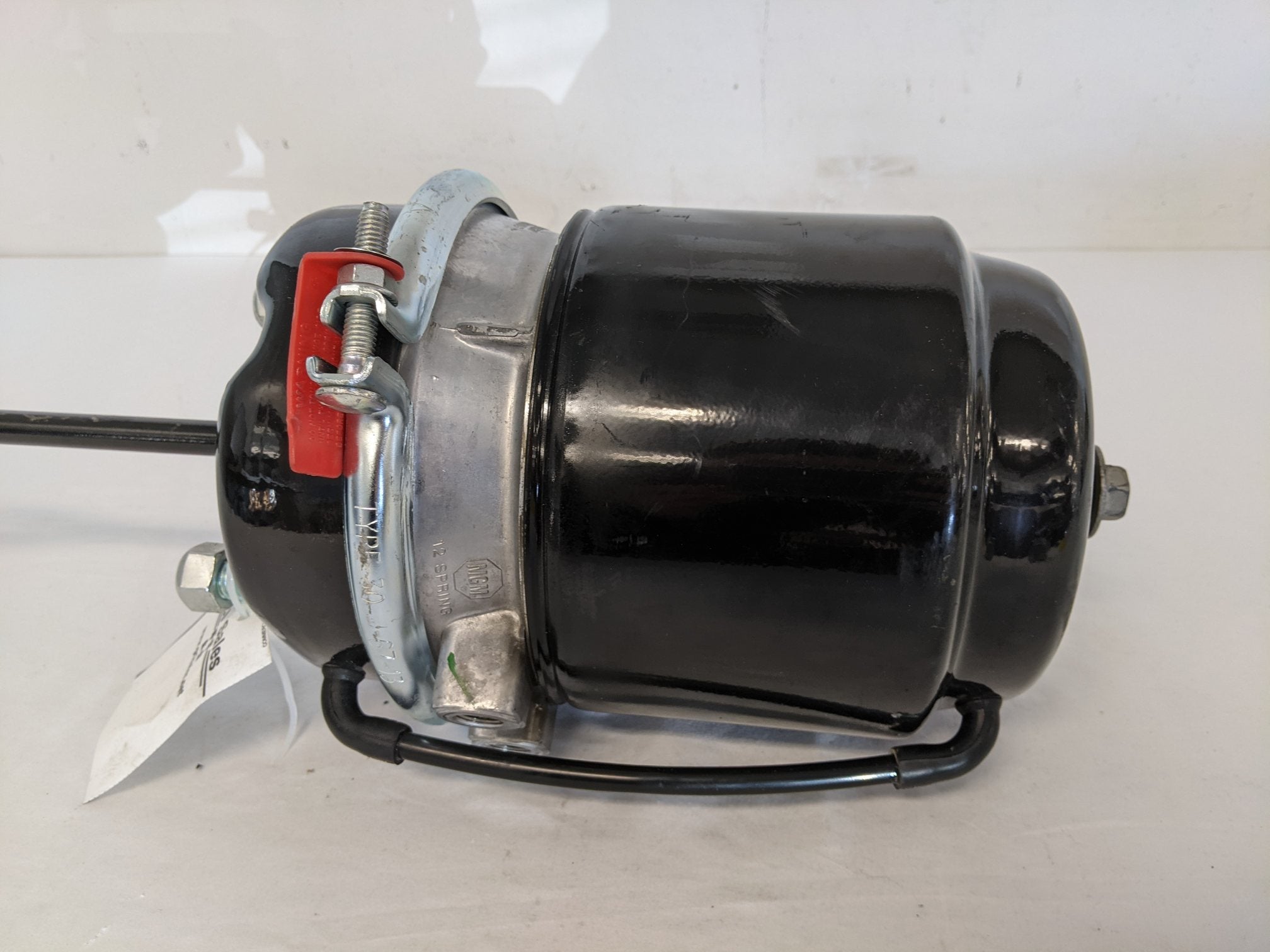 Used MGM 3030LG 10.9MT Piston Type Brake Chamber - P/N MJS3030ET063 (9522344624444)
