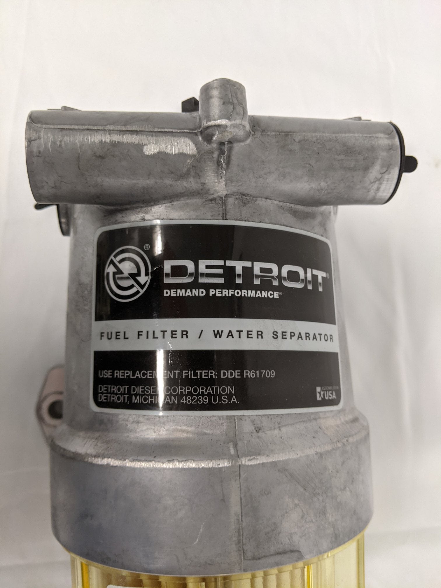 Used Detroit 12V Heated AFT WIF Fuel Water Separator(FWS) - P/N 03-40538-012 (9152745177404)