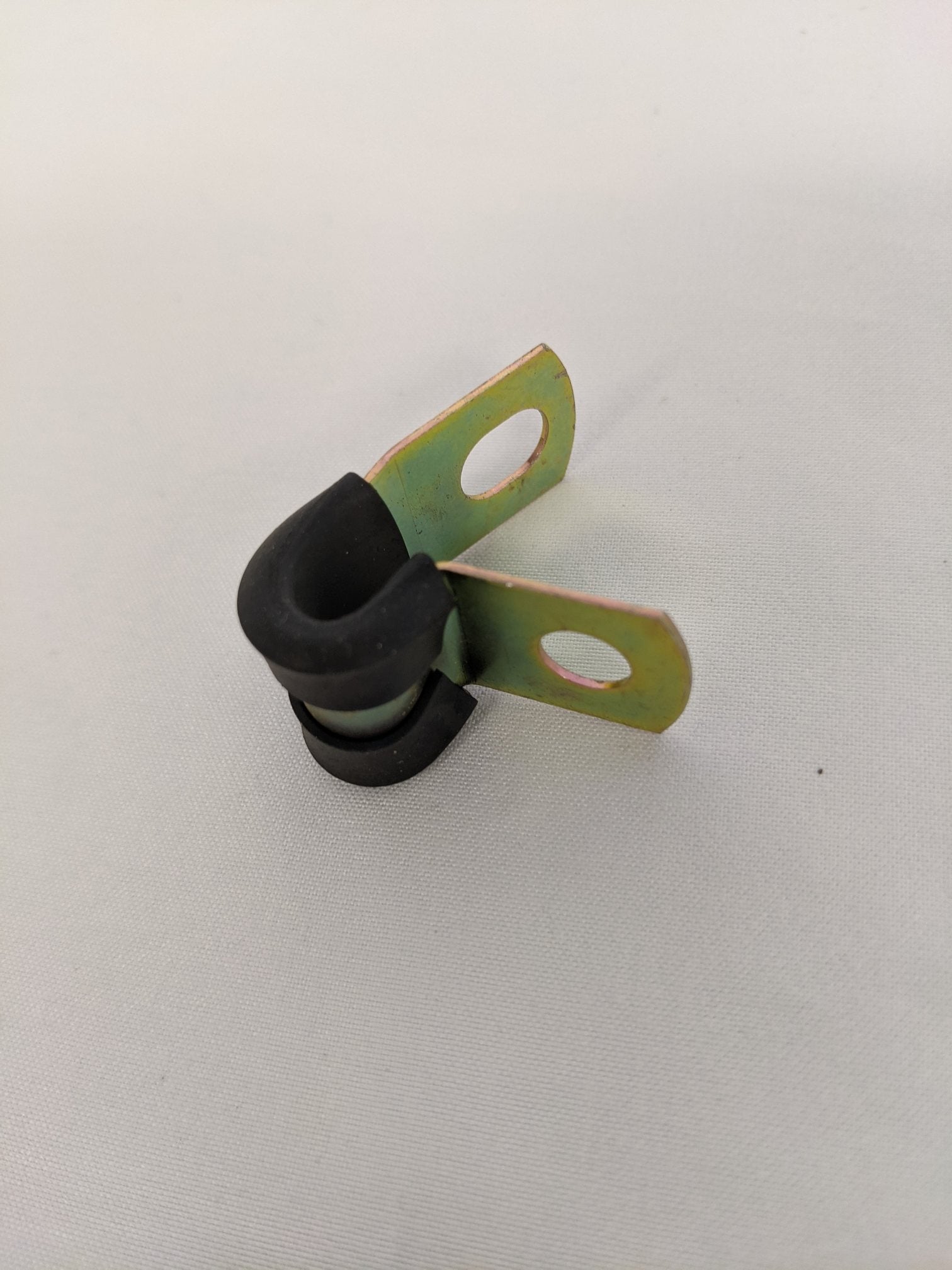 *Lot Of 50* Umpco ¼" ID Hose Frame Attachment Clamp - P/N S630G4 (9191392903484)