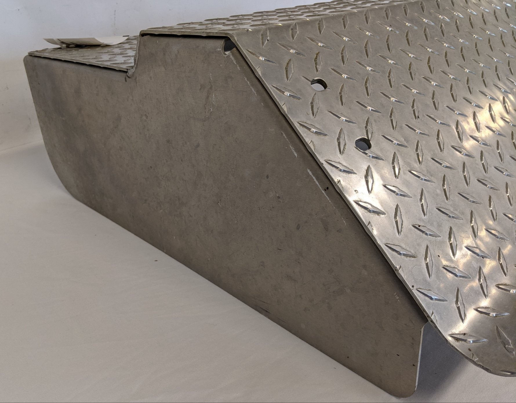 Western Star 38 ¼" x 26 ½" x 9 ¾" Dia. Plate Exhaust ATD Cover - A06-83456-000 (9320891679036)