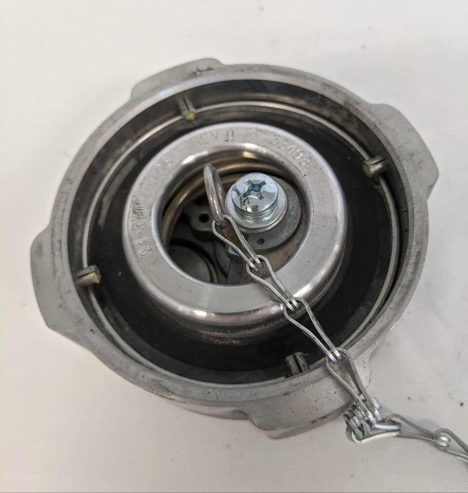 Freightliner Quarter Turn Plain Fuel Cap - P/N 03-37017-006 (3939436363862)