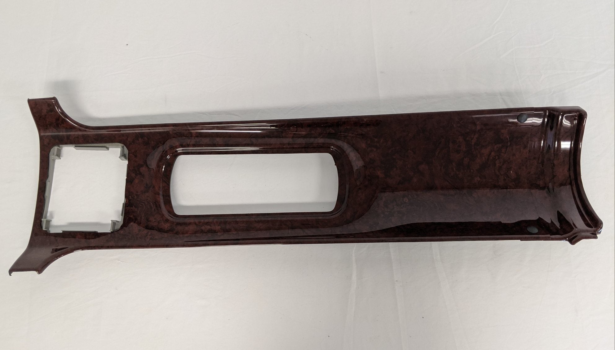 Freightliner Right Hand Corner Trim w/ Speaker Cutouts - P/N A18-41847-010 (3939759194198)