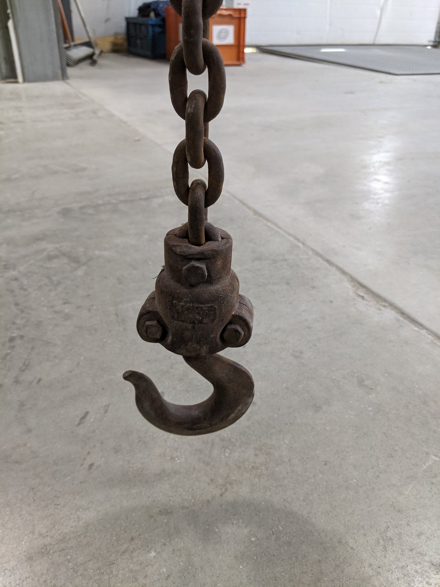 Used Spur Geared Block Universal 1 Ton Chain Fall w/ 9' Lift Chain (9881544294716)