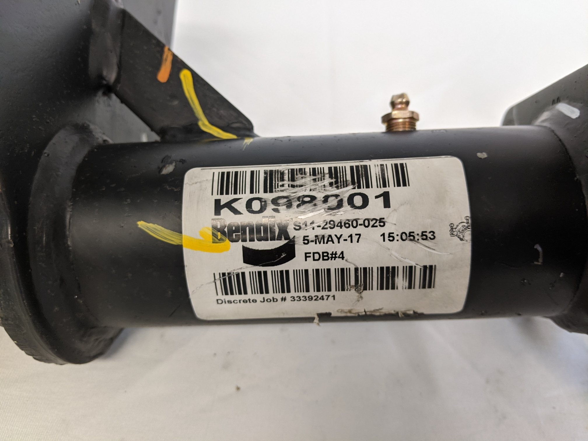 *New Take Off* Bendix Brake Camshaft P/N 606527 & Housing P/N K070909 (9573689459004)