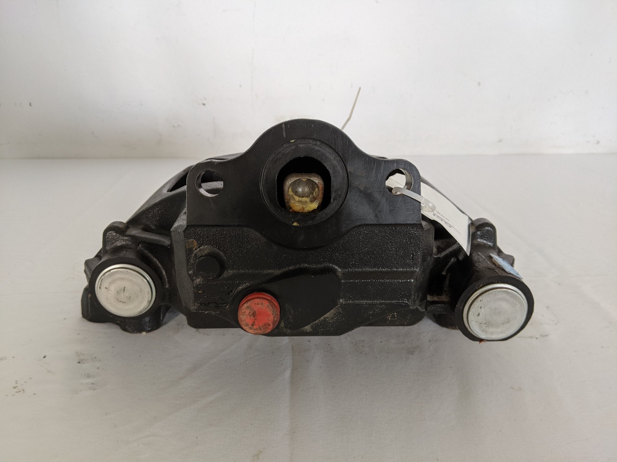 Used Wabco WST 088 RH 539 MAXXUS Brake Caliper - P/N 6403220510 (9487885041980)