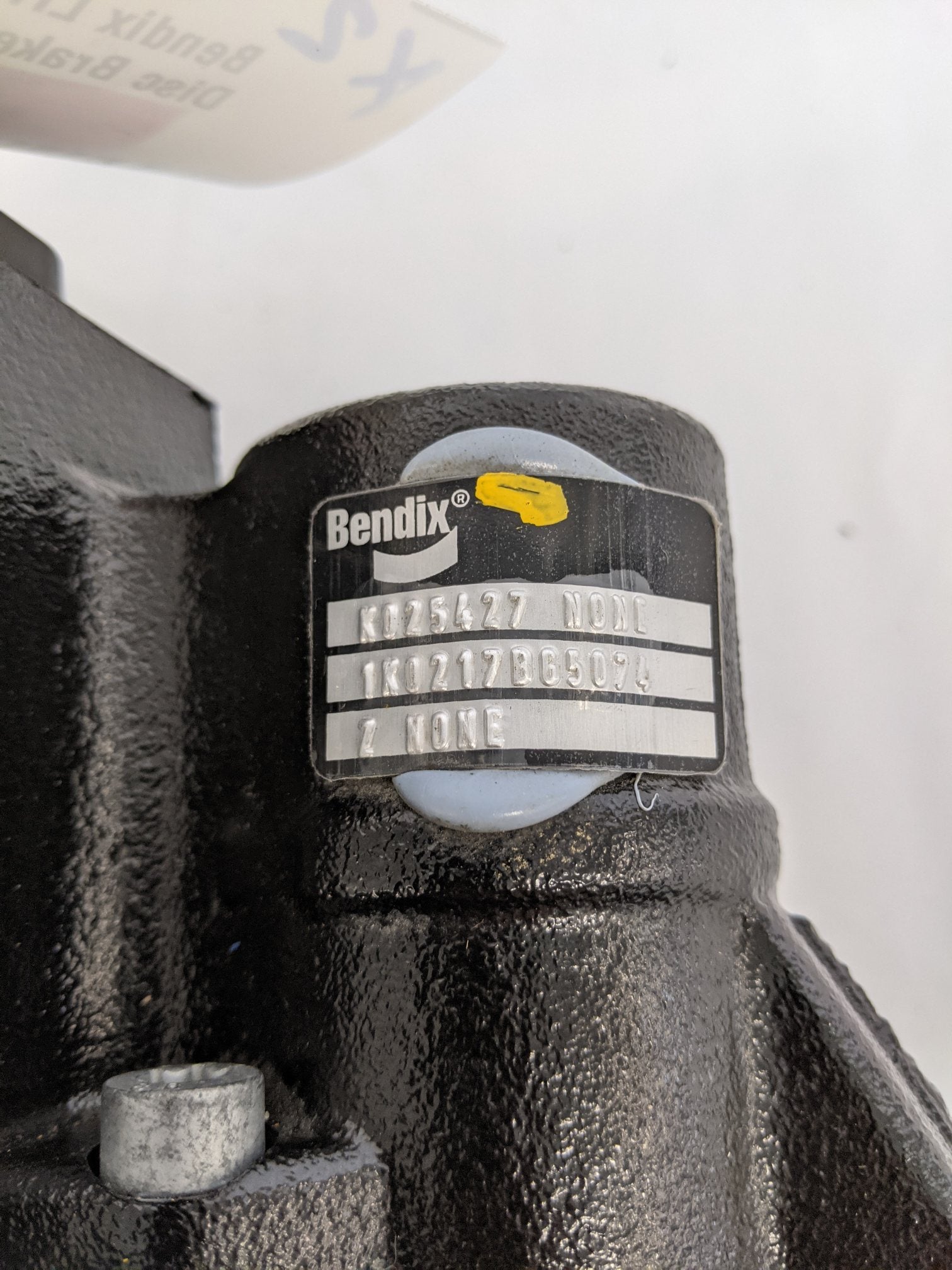 Bendix LH 539, 22X-V Air Disc Brake Caliper & Pads - P/N: BW K025427 (9499340964156)