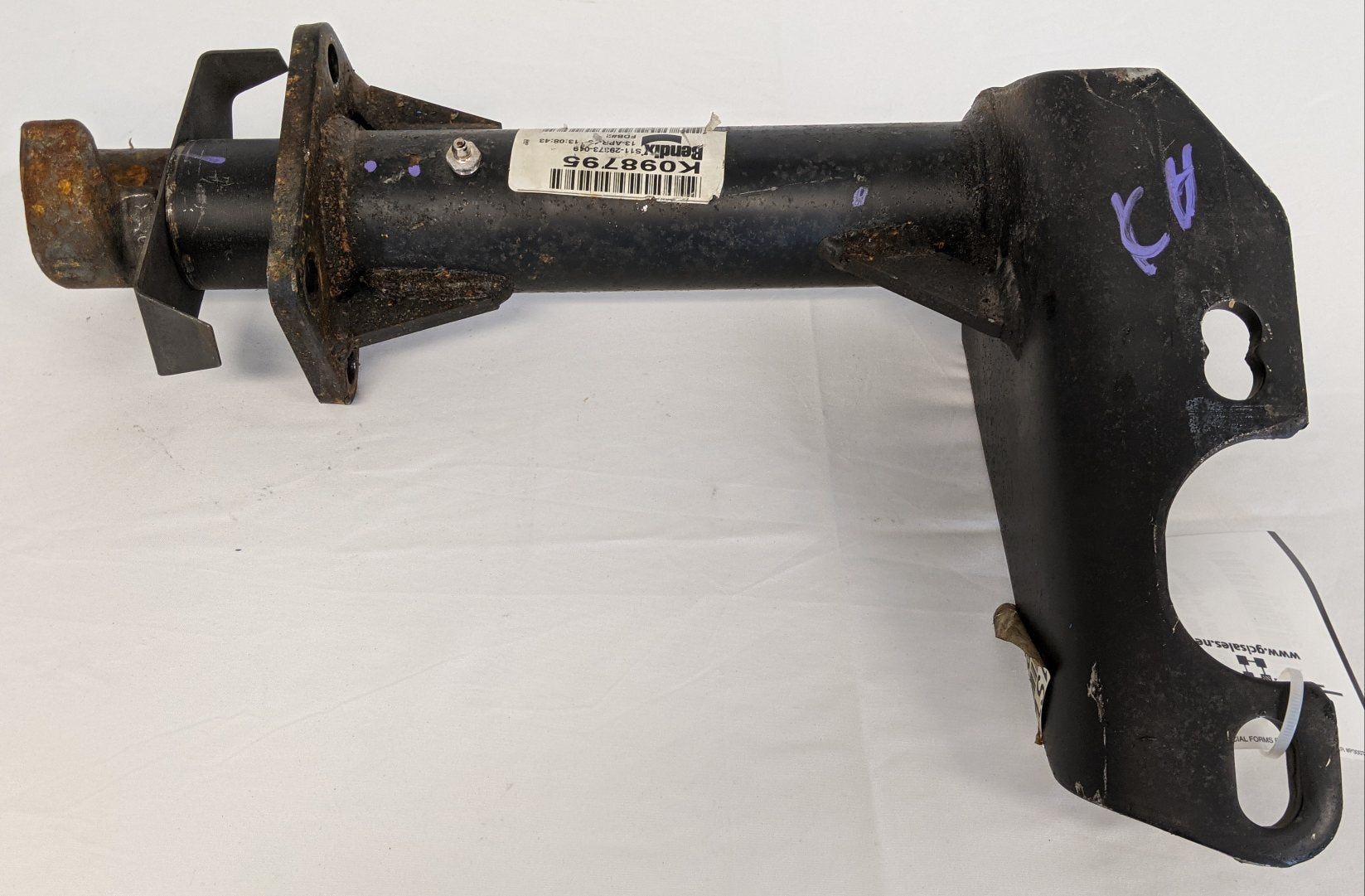*Rusty New Take Off* Bendix Brake Camshaft P/N 808629 & Housing P/N K098425 (9553579966780)