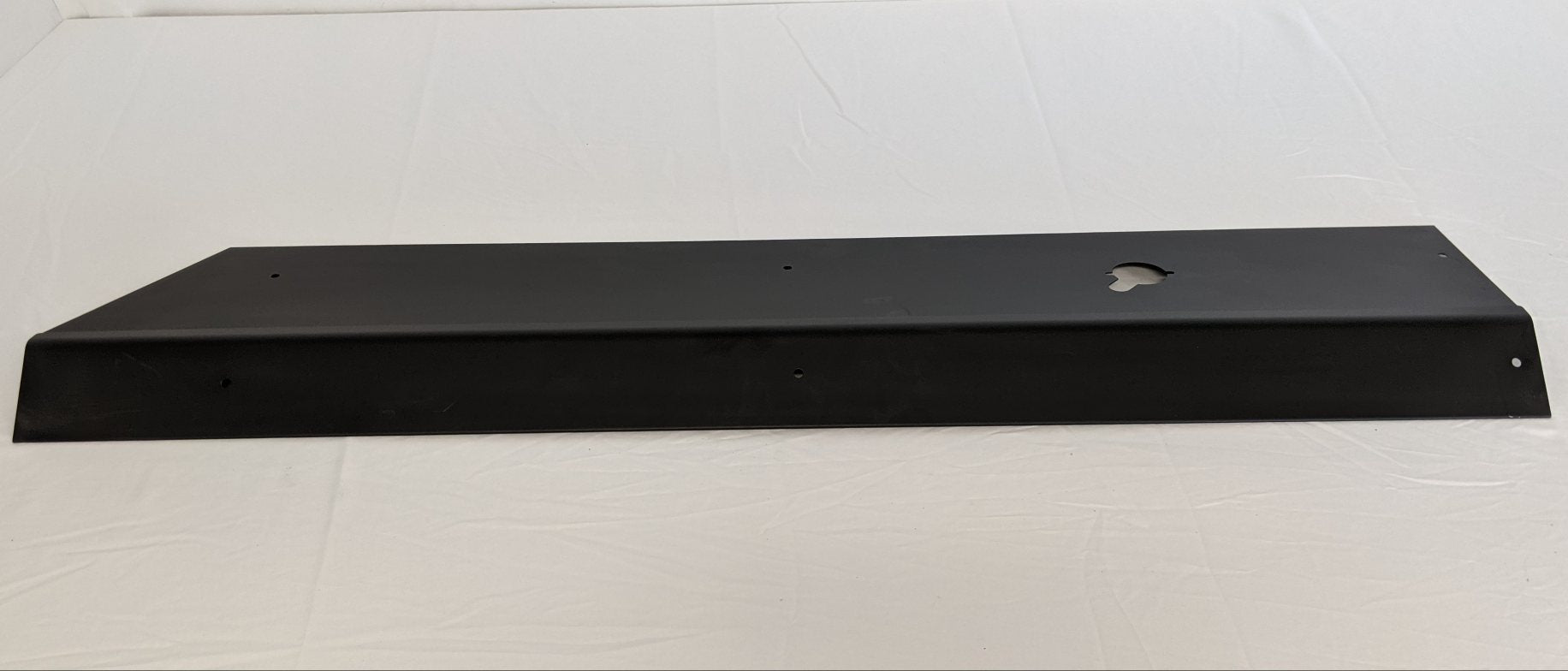 Freightliner SFA Aluminum Black Heater Cab Skirt - P/N A18-65790-000 (3939773546582)