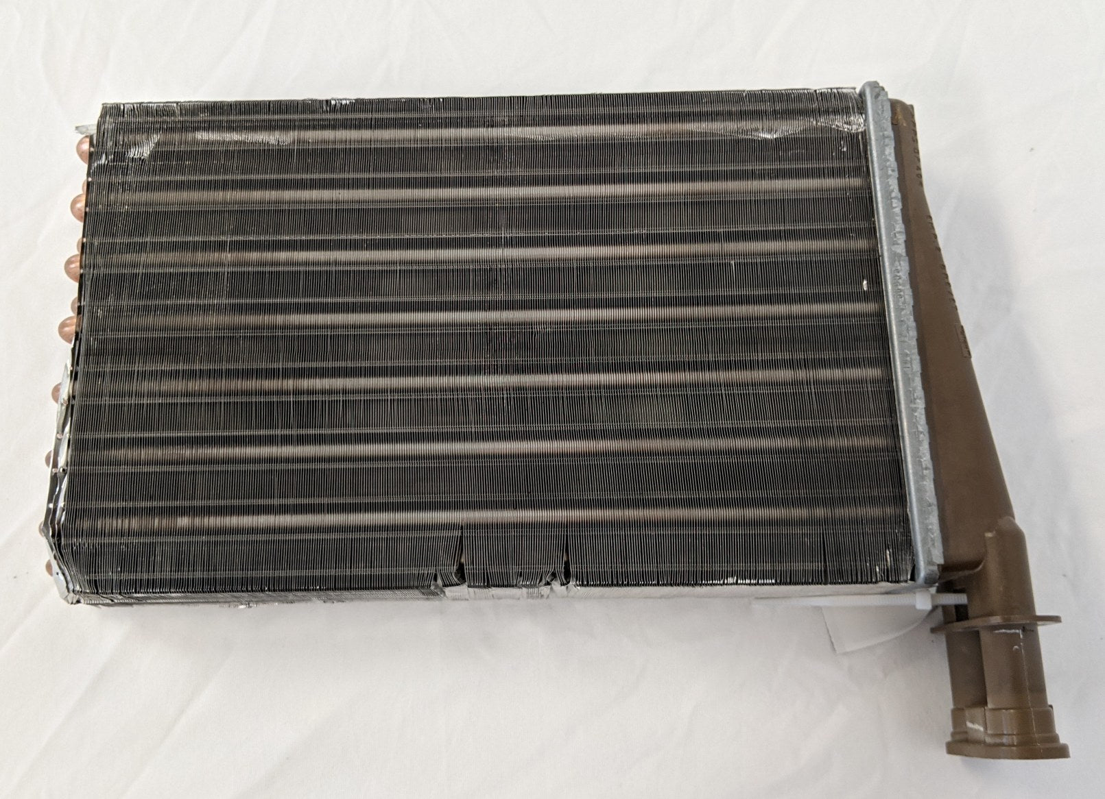 Used Freightliner M2 HVAC Heater Core - P/N VCC T1001837R (9660257534268)