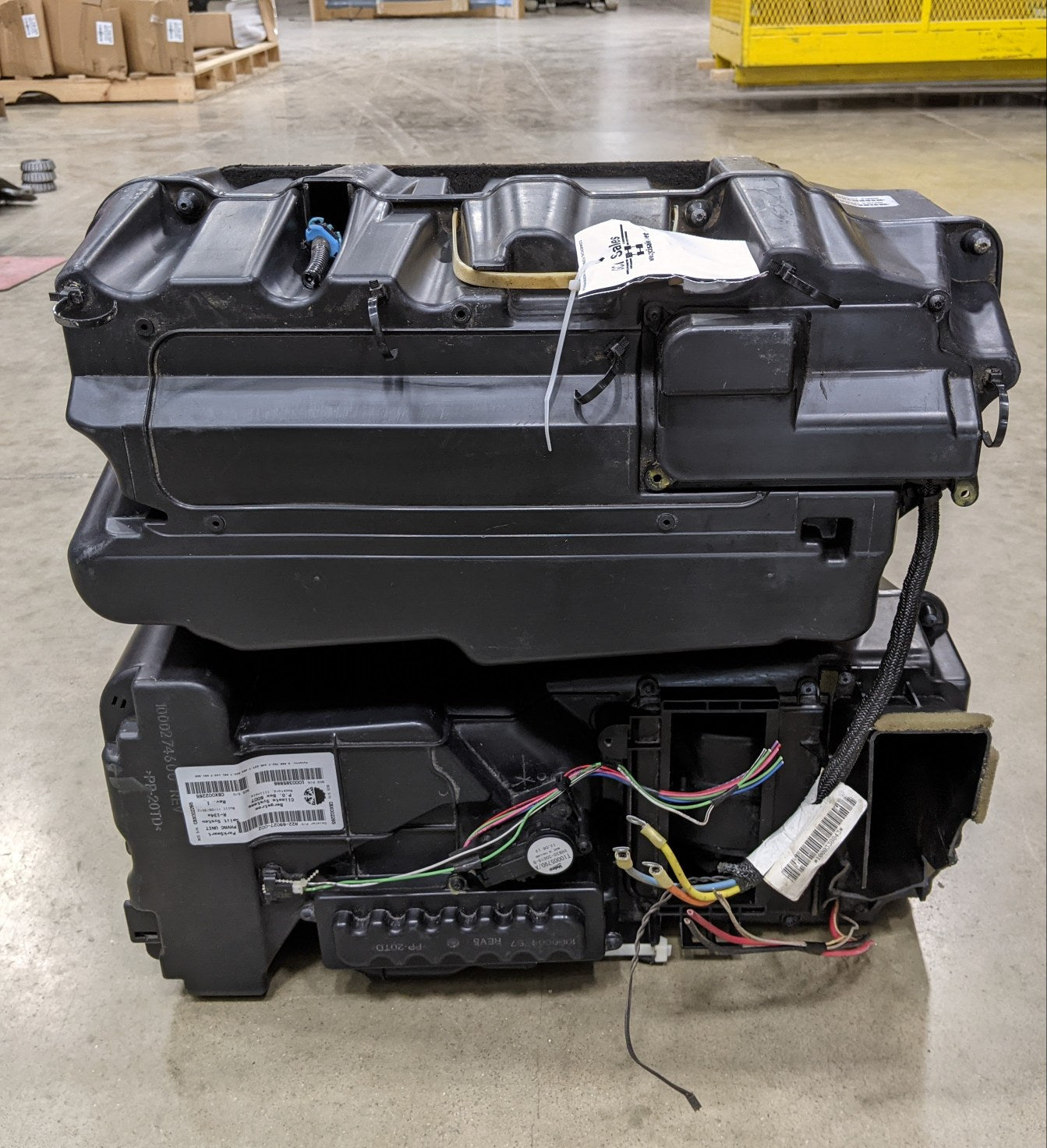 *Parts Only* Freightliner Cascadia P3 Split HVAC Unit - P/N A22-69027-002 (9667430383932)