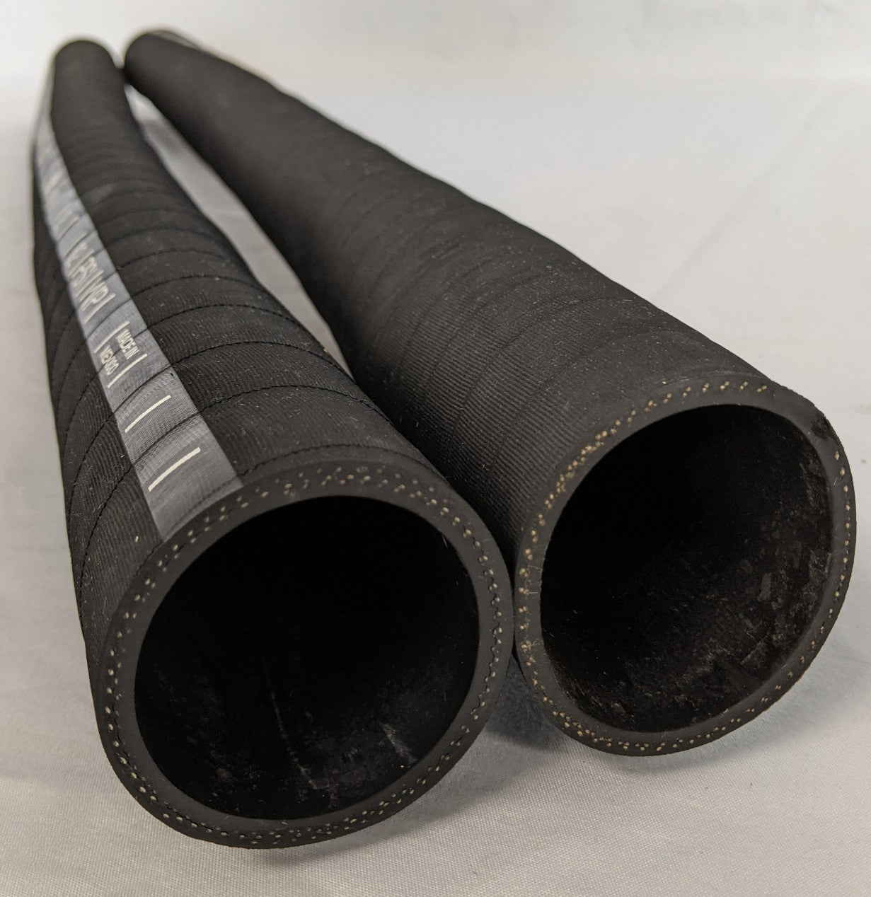 *Lot of 2* Gates 4169G 2" ID 62 PSI 4169-2554 Radiator Hose - P/N GT 4169G2 (9682546360636)