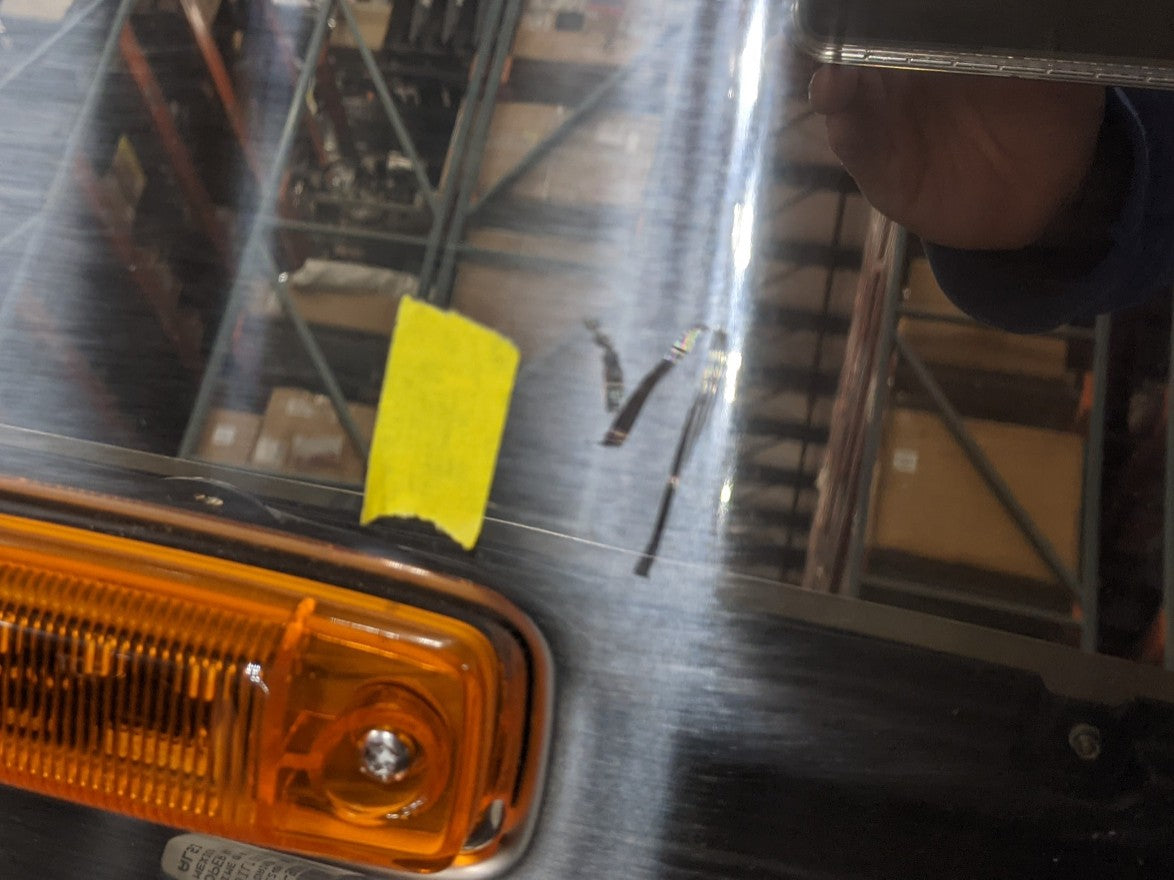 Damaged Western Star Sleeper, Raised Roof Sun Visor & Bracket -P/N 22-75588-000 (9783768809788)