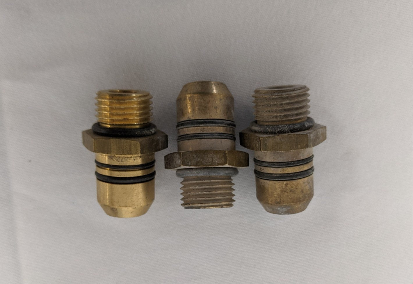 *Lot of 3* Used Freightliner Nested Hub Cap Housing - P/N: ETN 673367 (9746267111740)