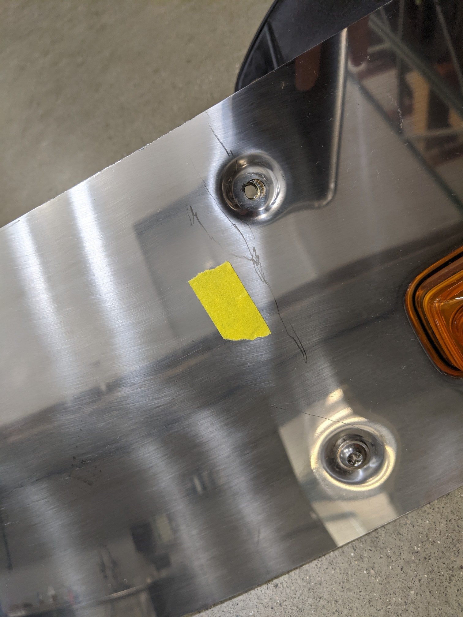 Damaged Western Star 49X, 47X Low Roof Exterior Sun Visor - P/N 22-75588-001 (9783757406524)