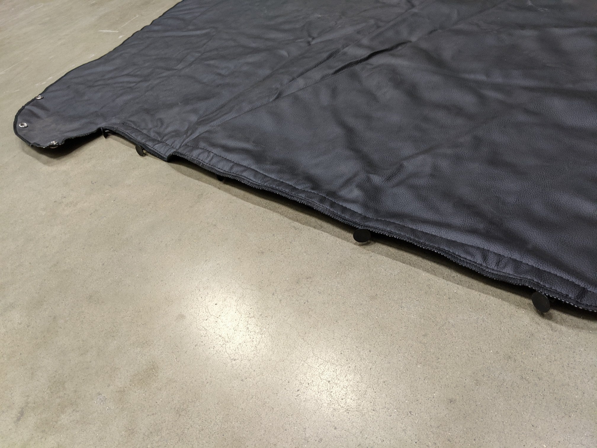 Freightliner LH Insulated Bunk Sleeper Curtain - P/N A18-73371-002 (9770772562236)